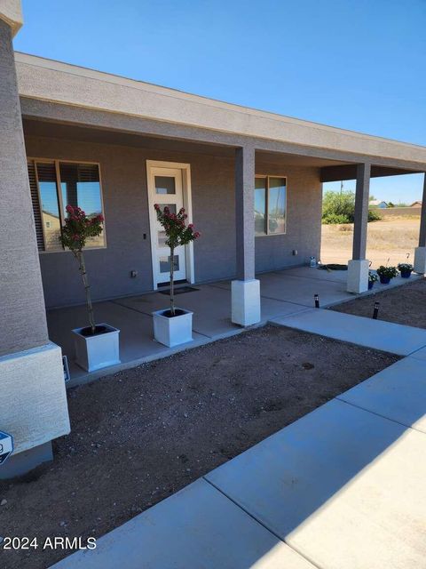 A home in Eloy