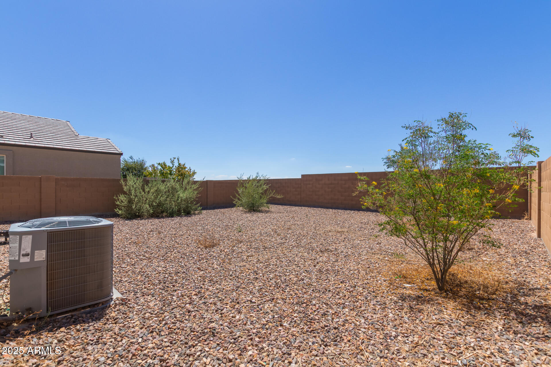 Florence, Arizona 85132, United States, 3 Bedrooms Bedrooms, ,2 BathroomsBathrooms,Residential,Pending,200907