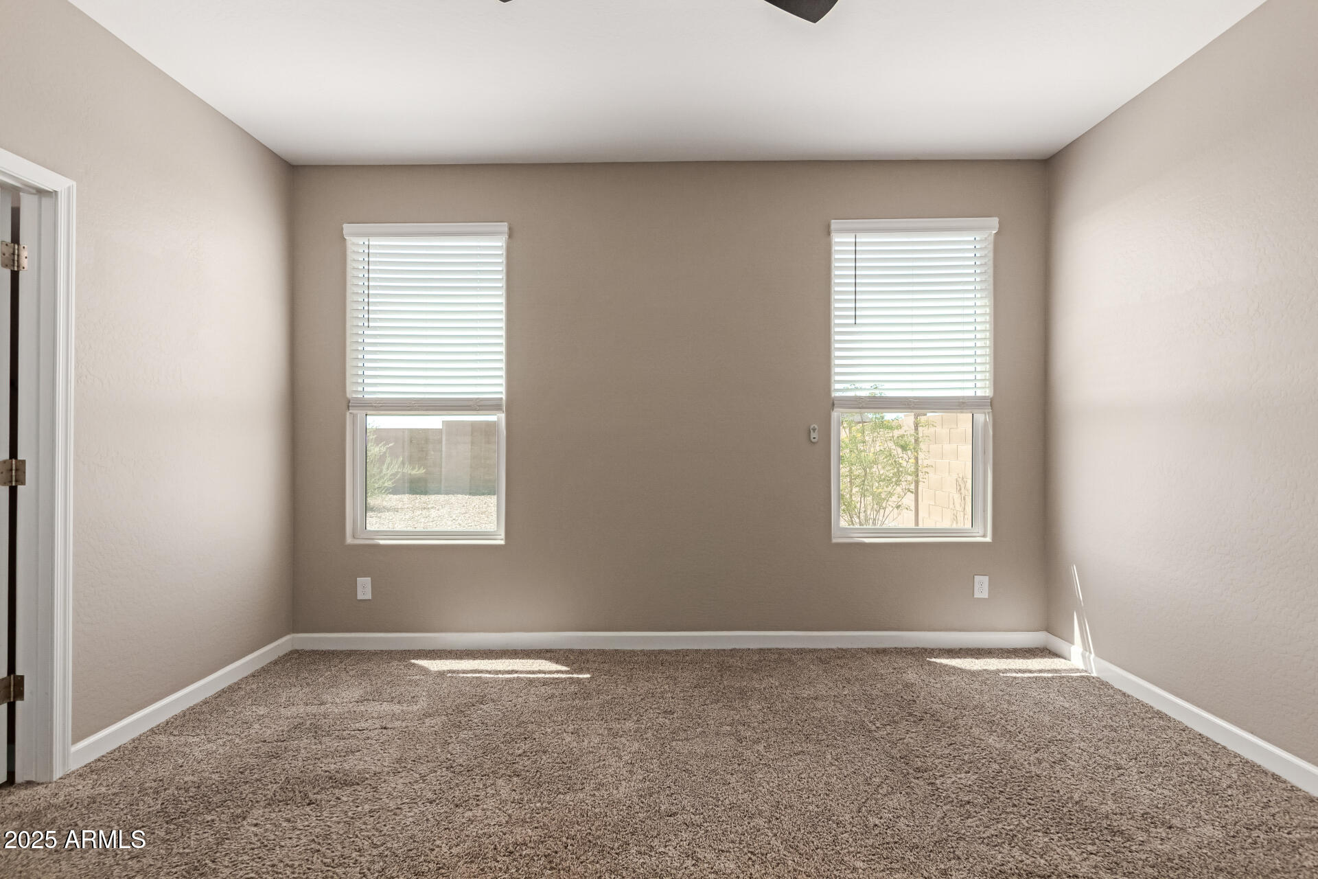 Florence, Arizona 85132, United States, 3 Bedrooms Bedrooms, ,2 BathroomsBathrooms,Residential,Pending,200907