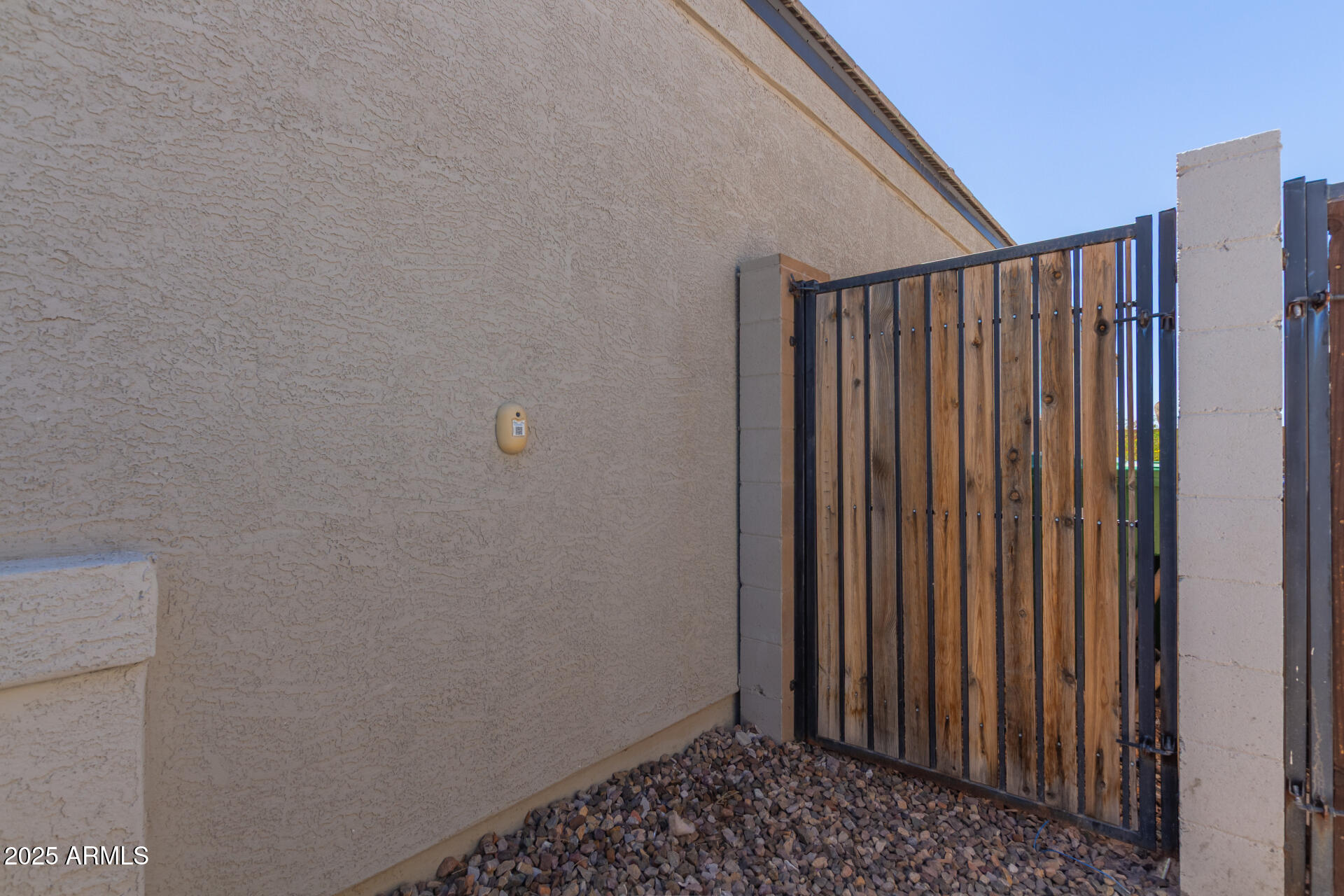 Florence, Arizona 85132, United States, 3 Bedrooms Bedrooms, ,2 BathroomsBathrooms,Residential,Pending,200907