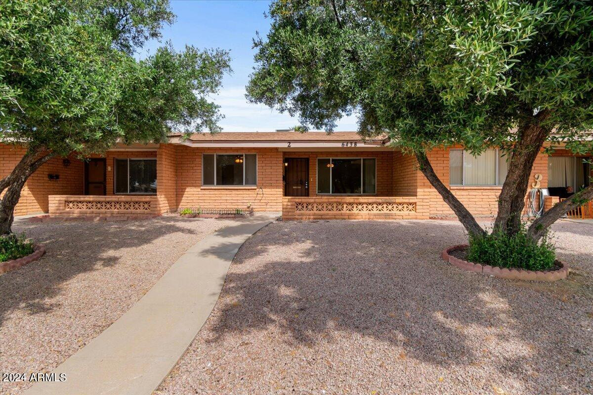 6438 E Butte Street Apt 2