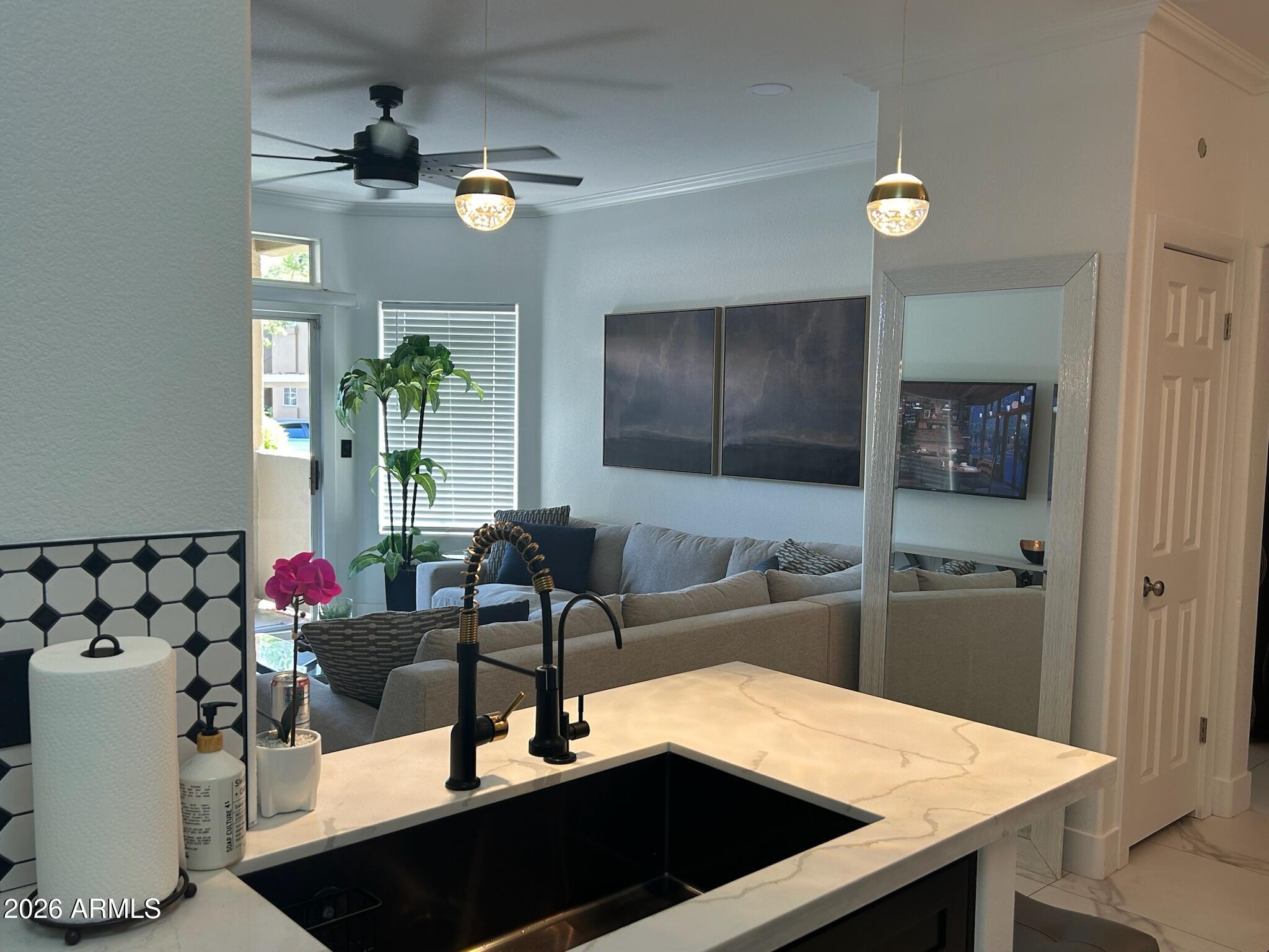 5335 E SHEA Boulevard 1111