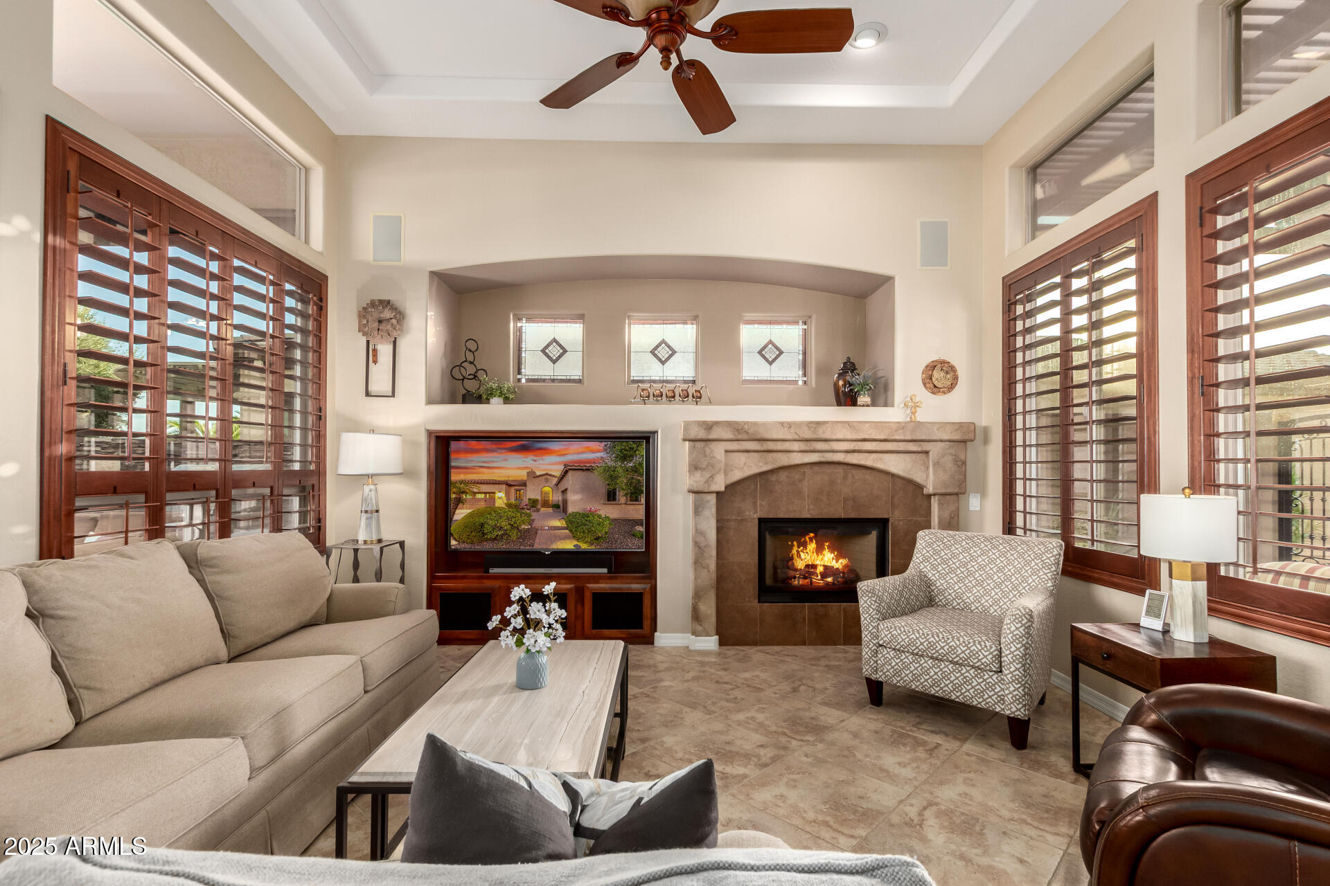 12701 W DALE Lane