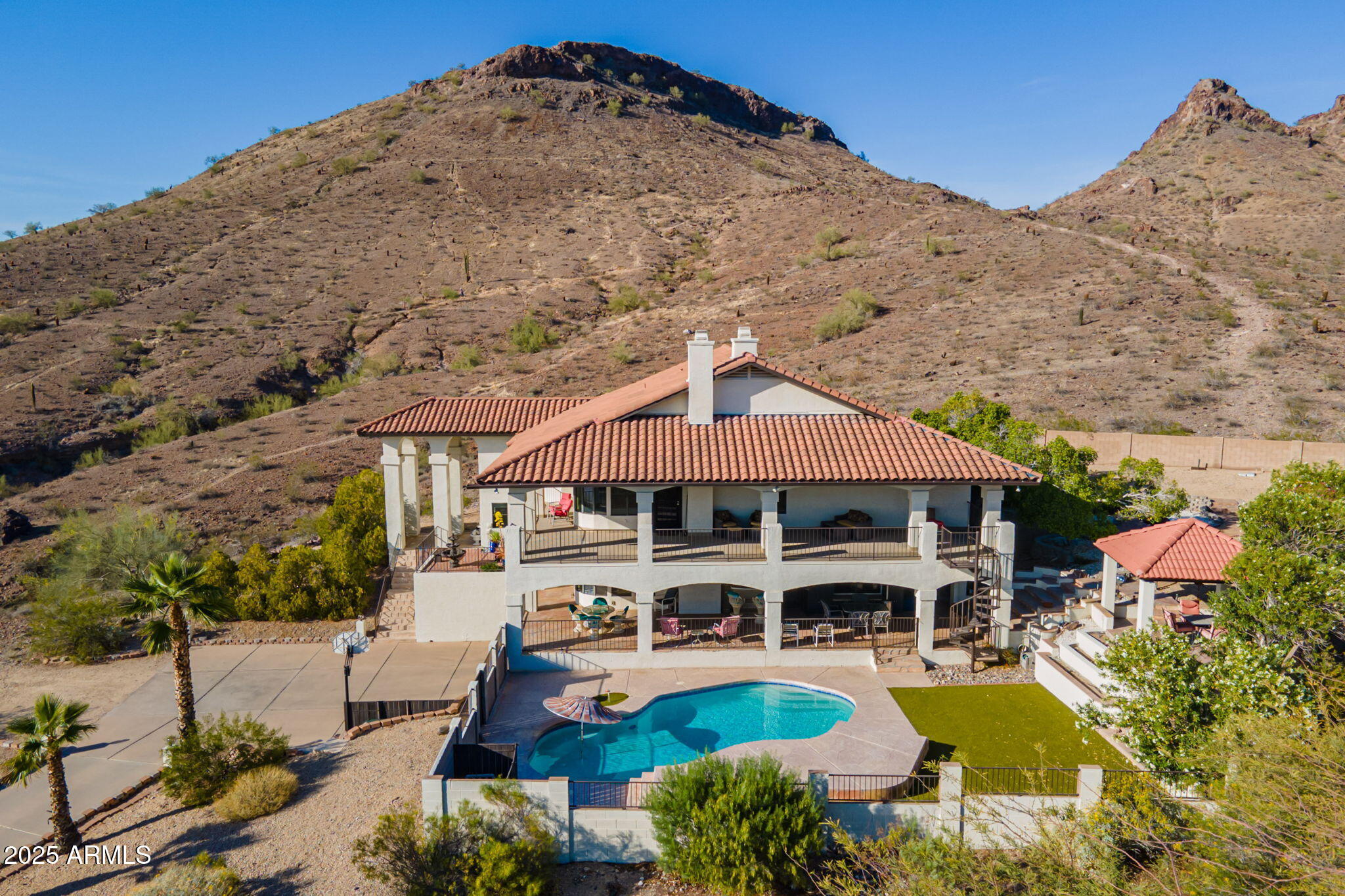 1234 E Claire Drive