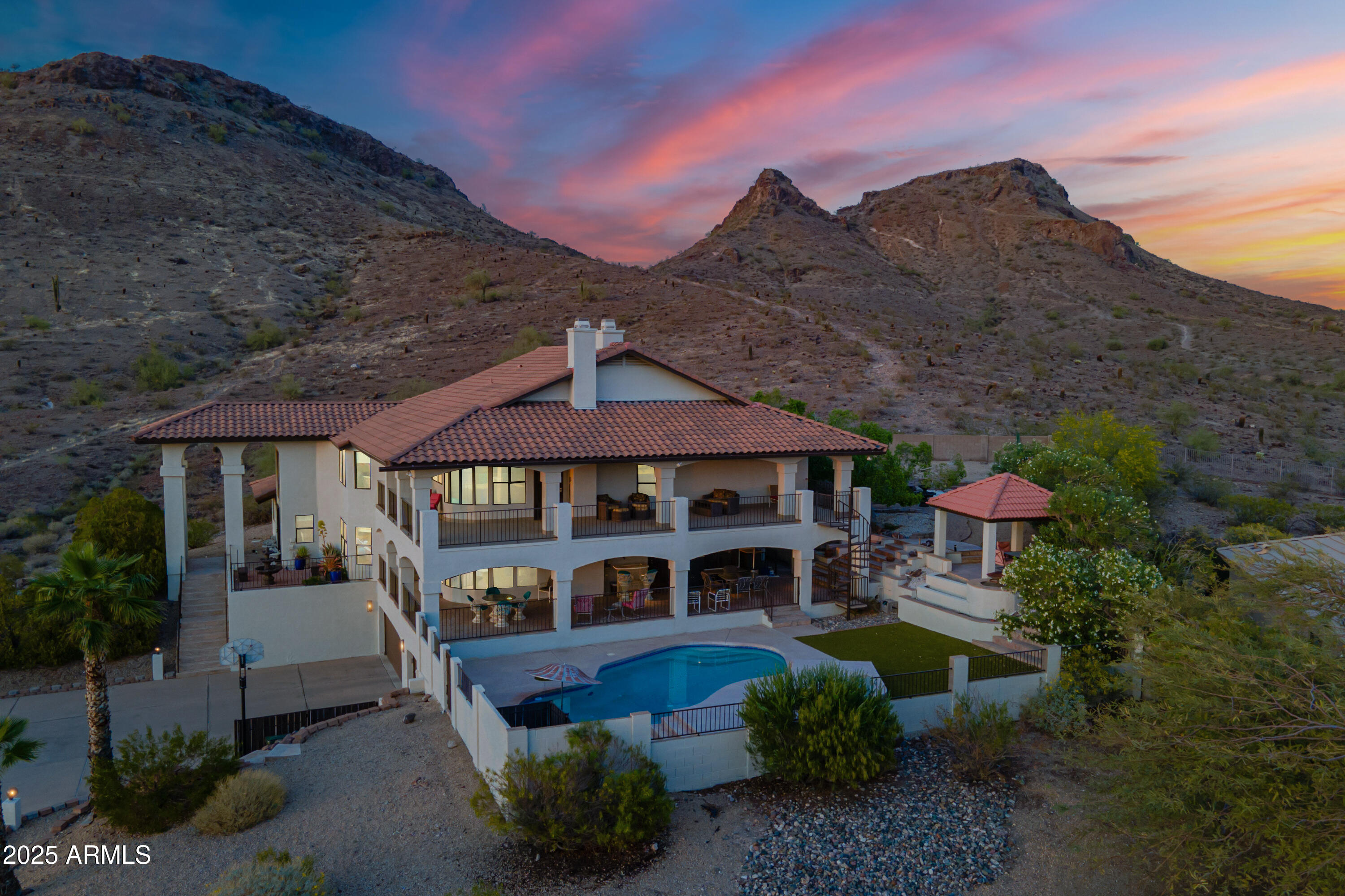 1234 E Claire Drive