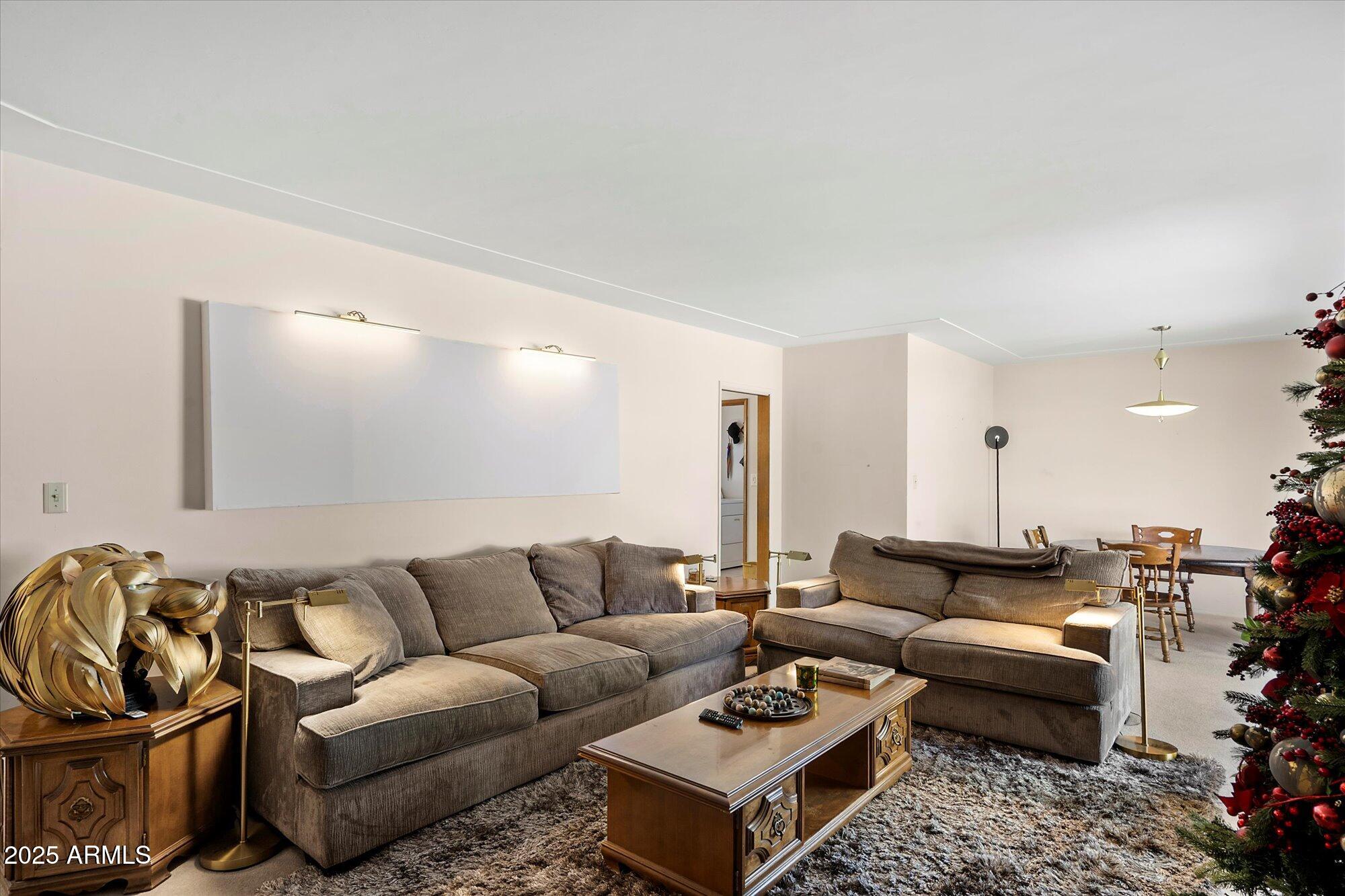 4510 E CALLE TUBERIA --