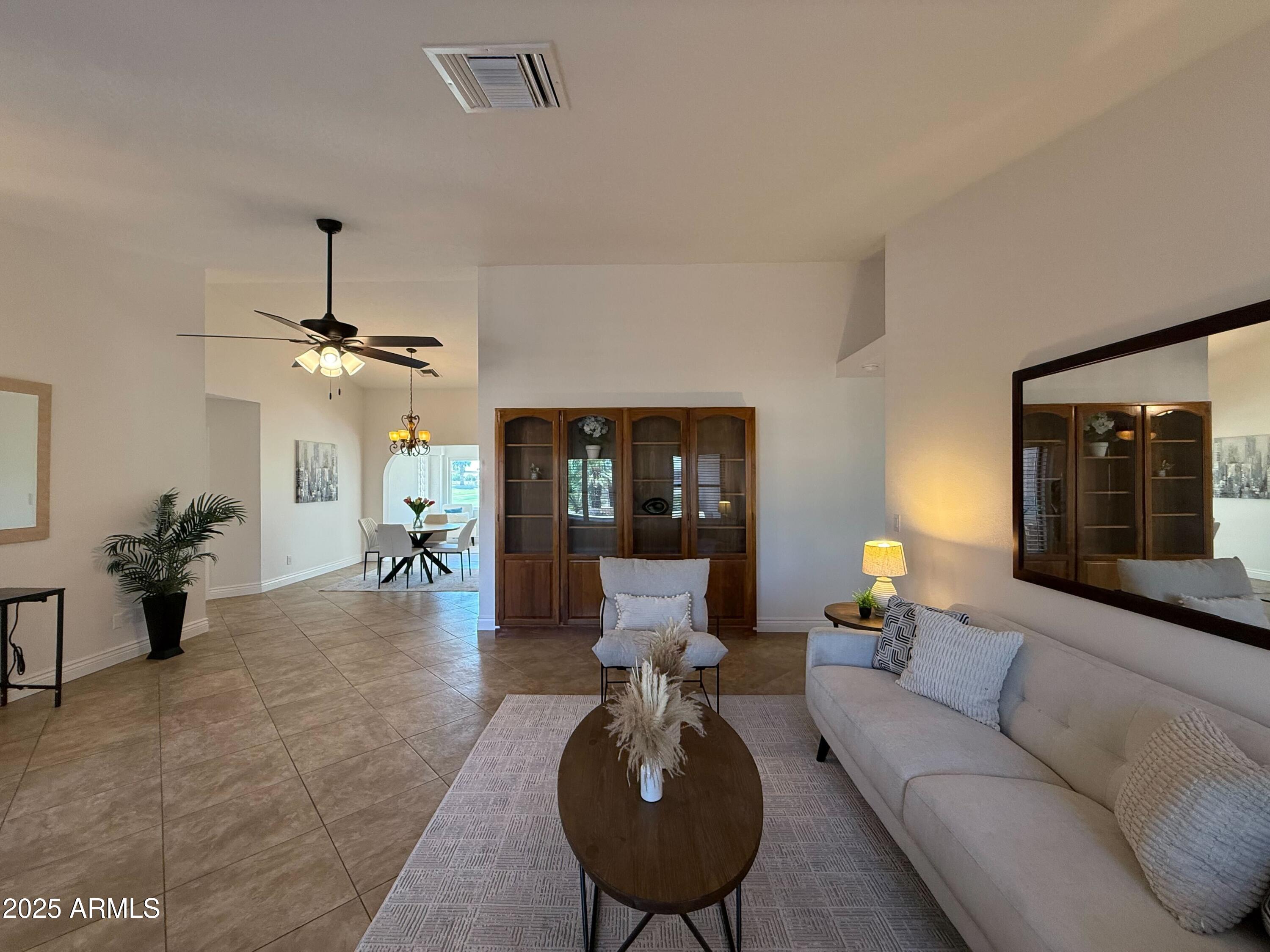 2273 LEISURE WORLD --