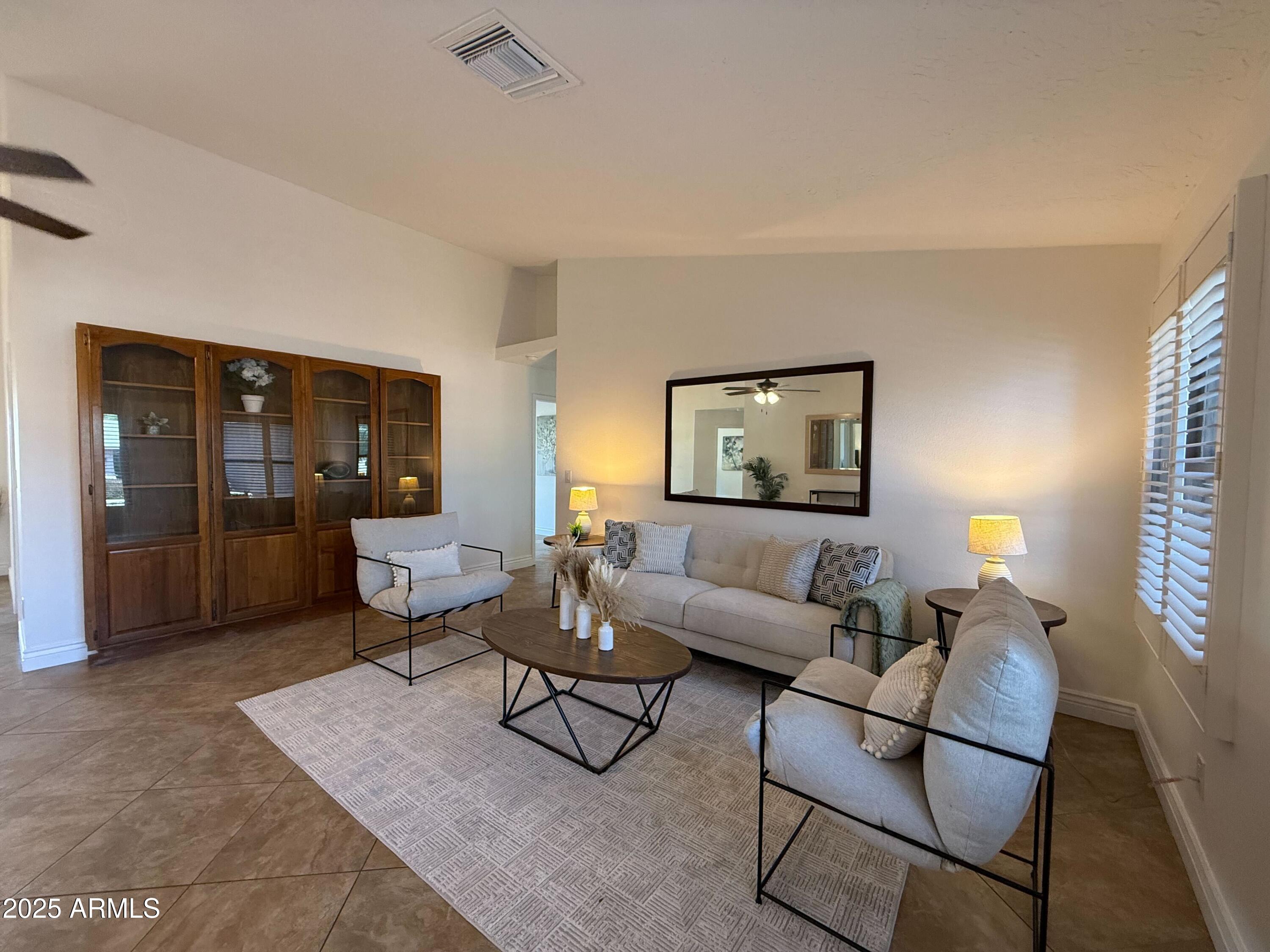 2273 LEISURE WORLD --