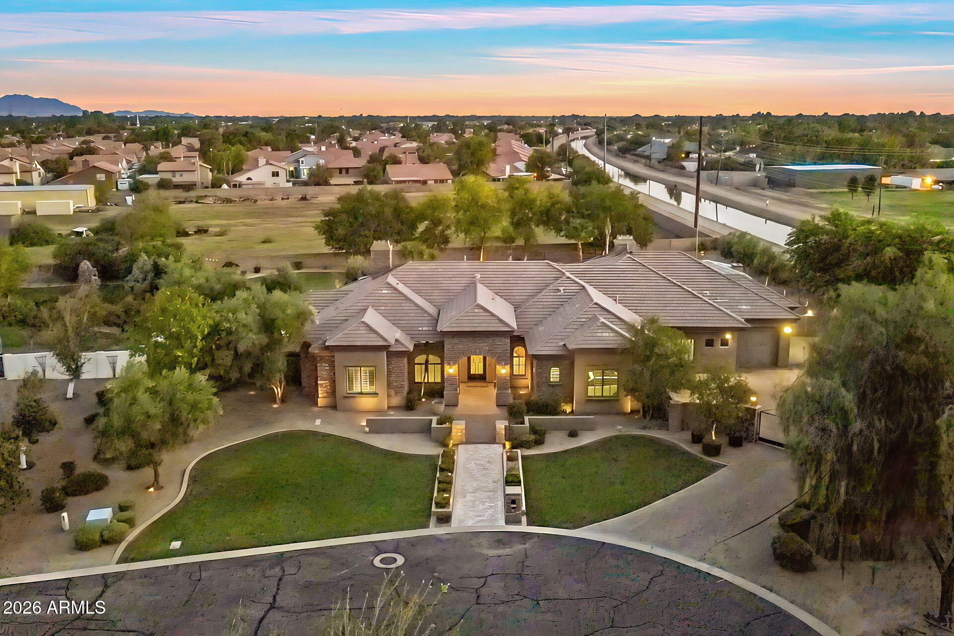 1131 E DESERT Court