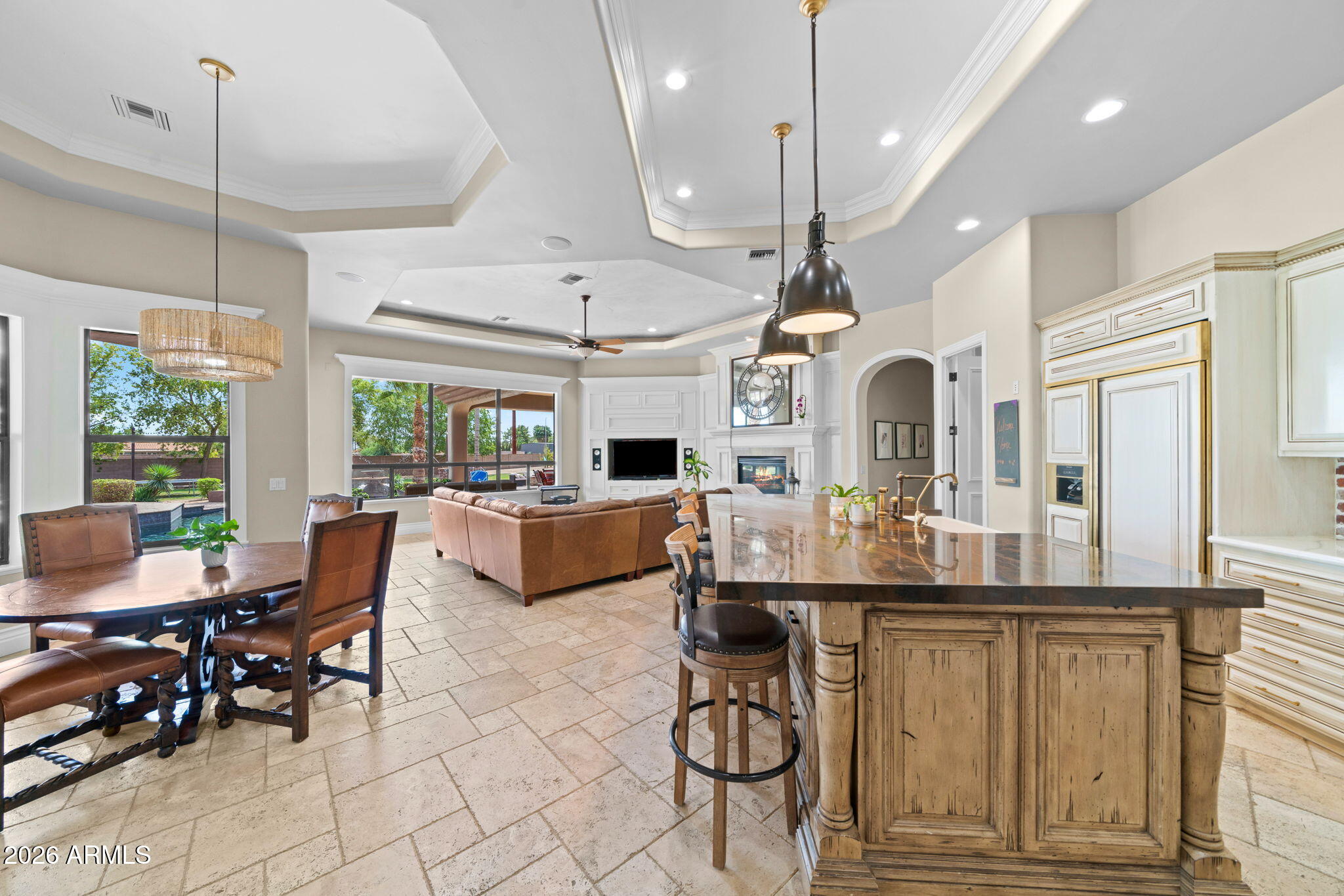 1131 E DESERT Court