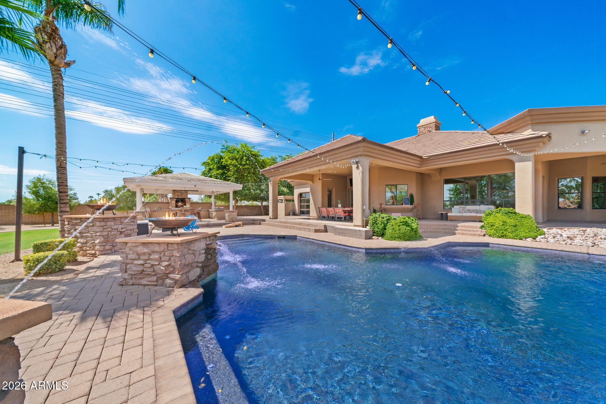 1131 E DESERT Court