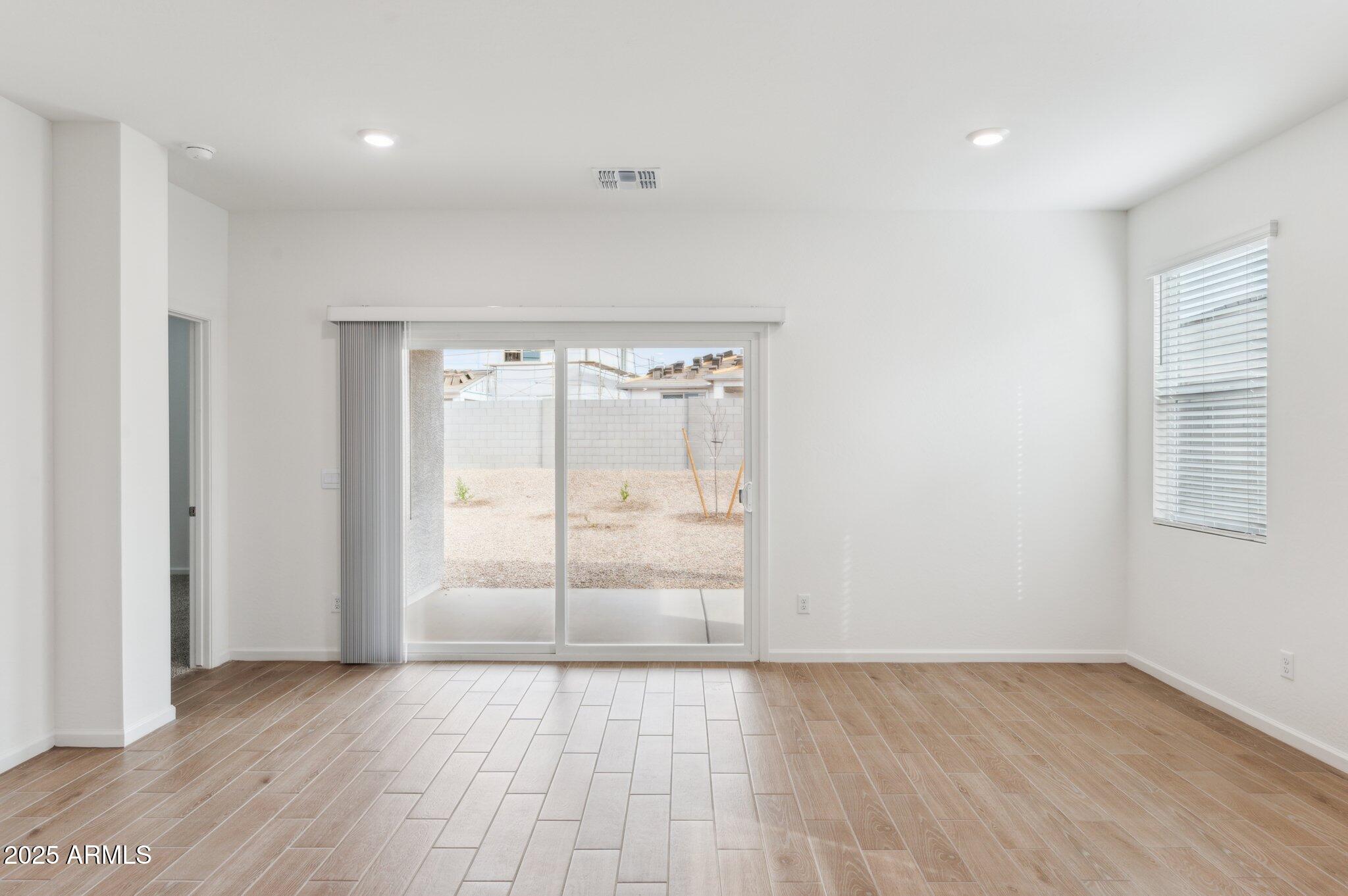 17830 W VOGEL Avenue