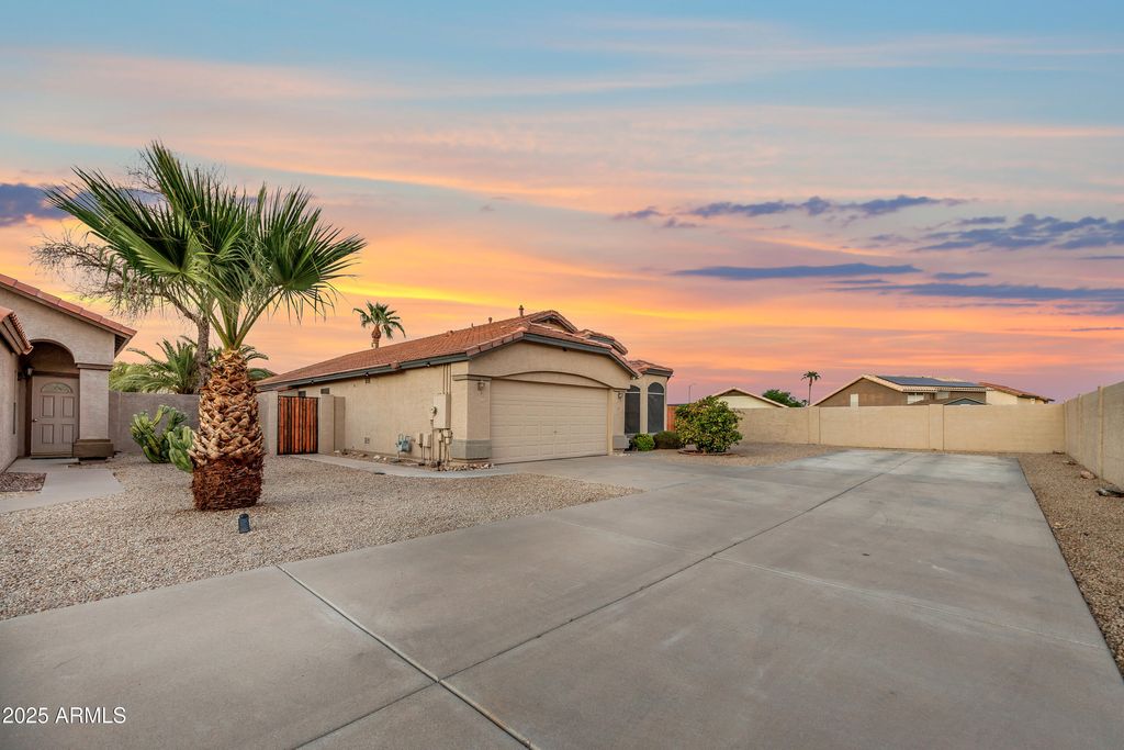 Photo of 1825 N 128th Avenue, Avondale, AZ 85392 (MLS # 6920437)