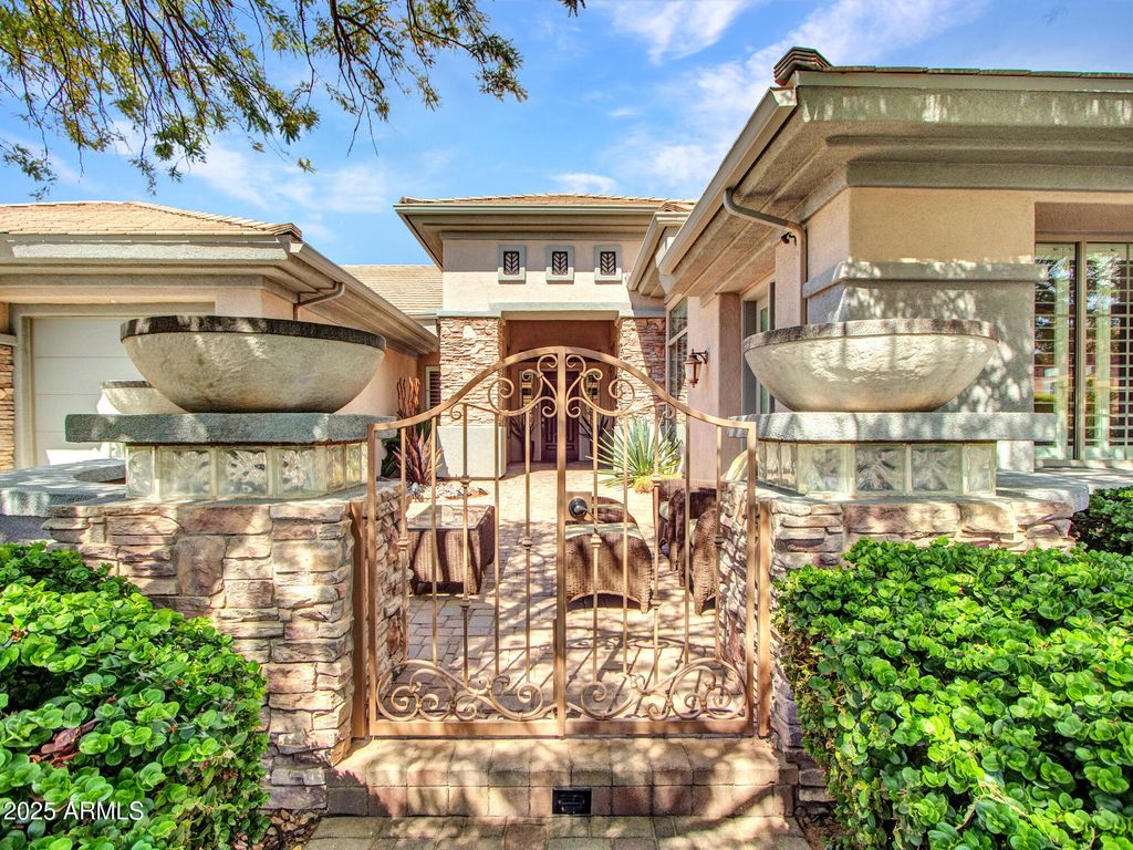 Photo of 42106 N Bradon Way, Anthem, AZ 85086 (MLS # 6914492)