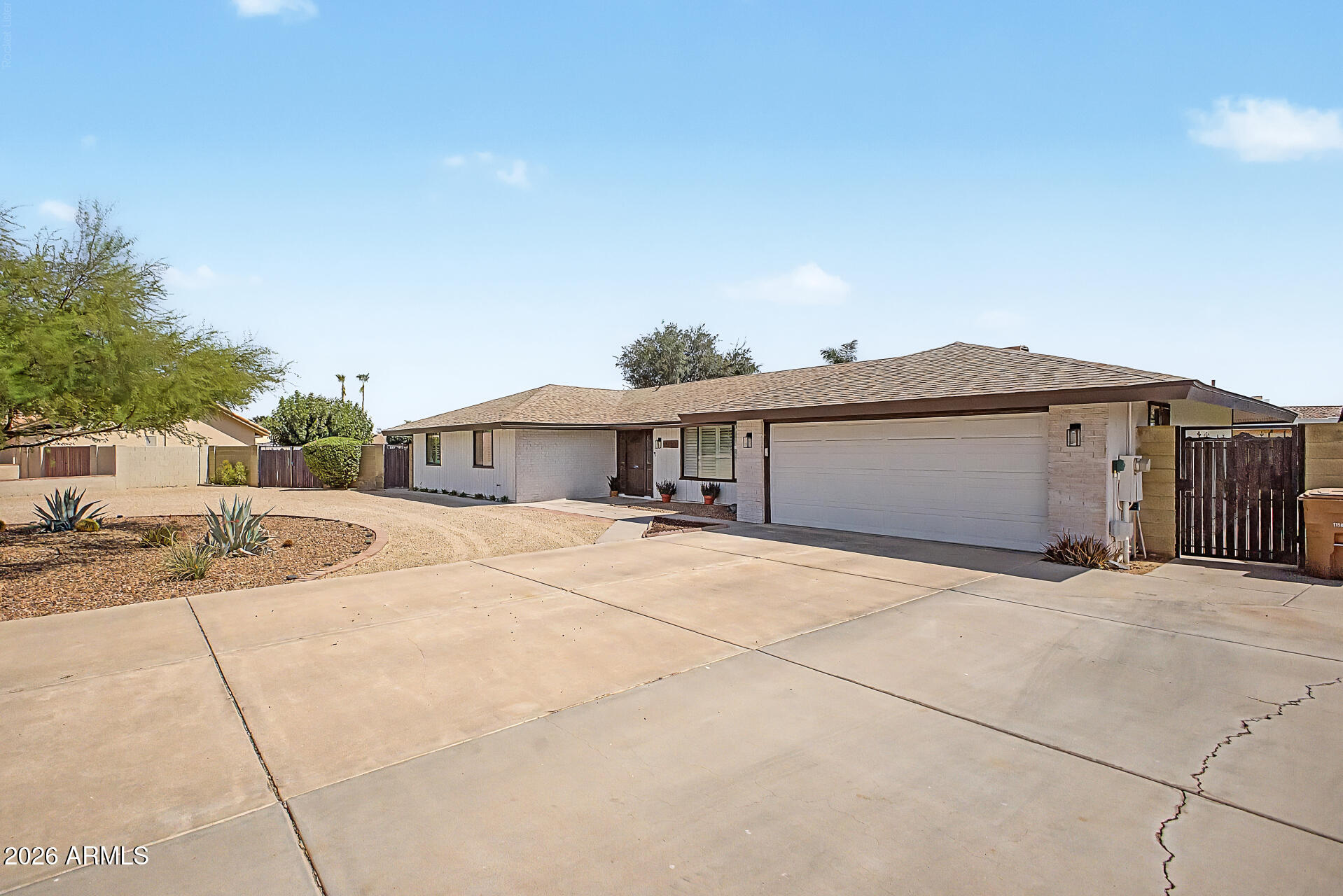 8767 W VILLA HERMOSA --