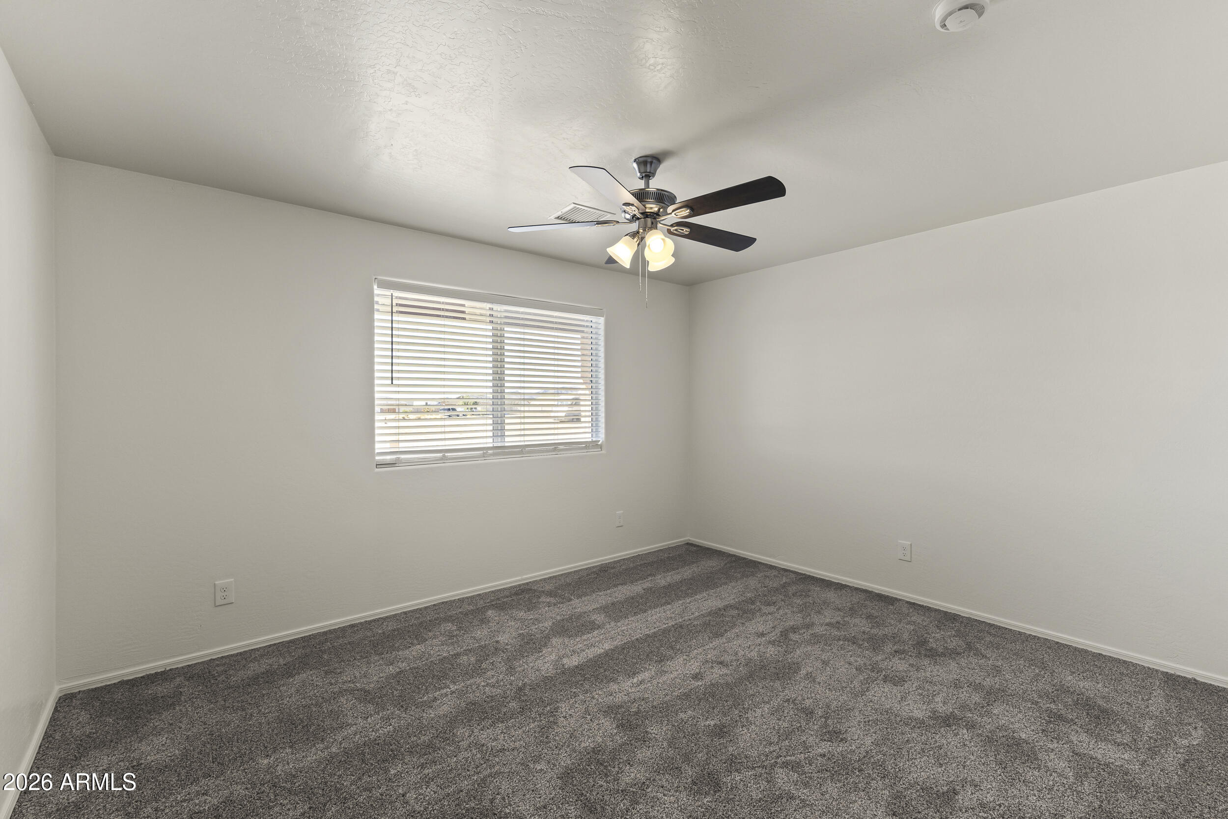 10095 W TAMPICO Lane