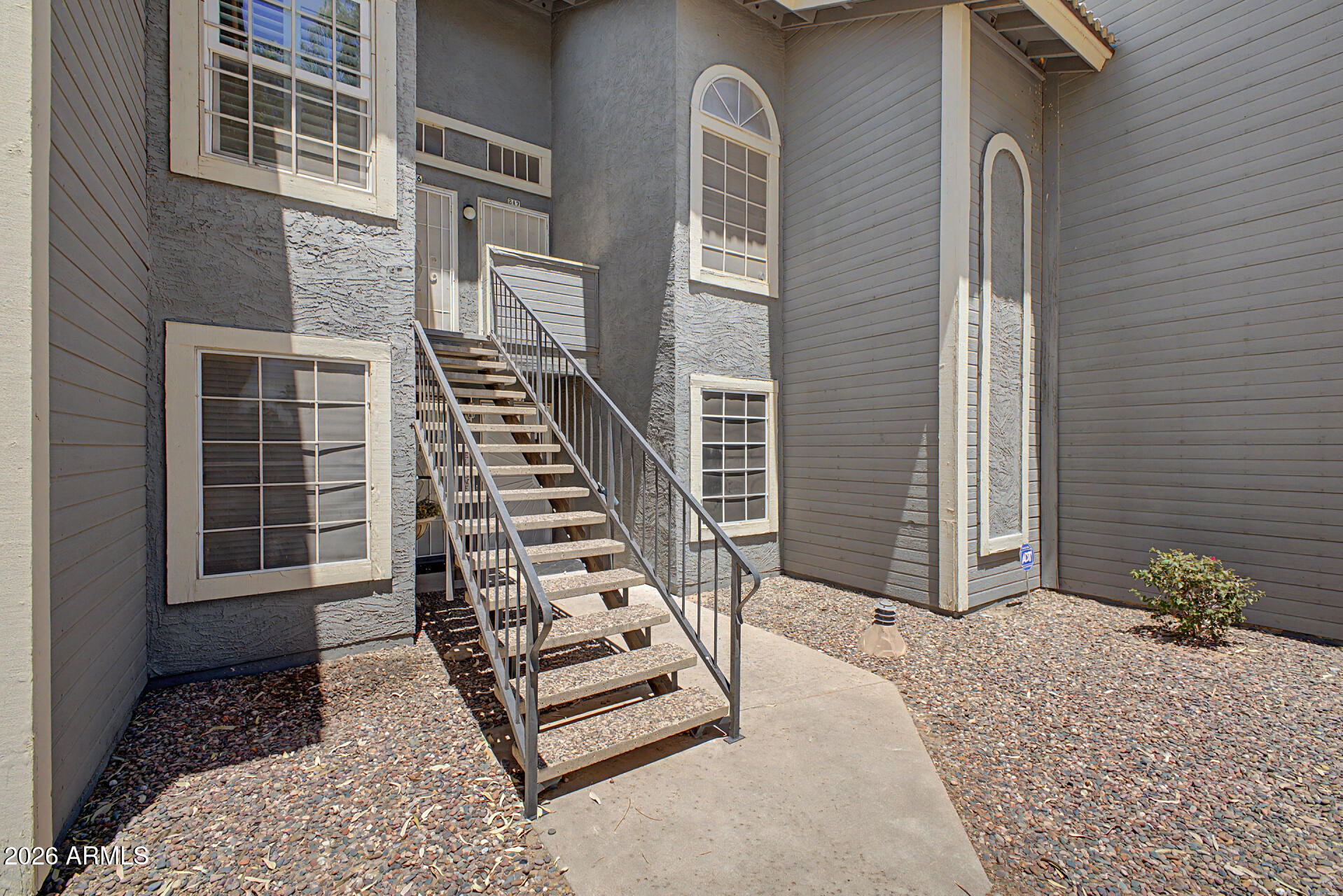255 S KYRENE Road 117