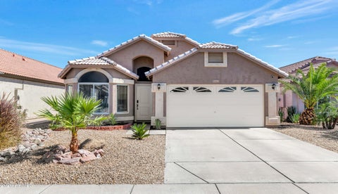 Photo of 22417 N 19th Way, Phoenix, AZ 85024 (MLS # 6997957)