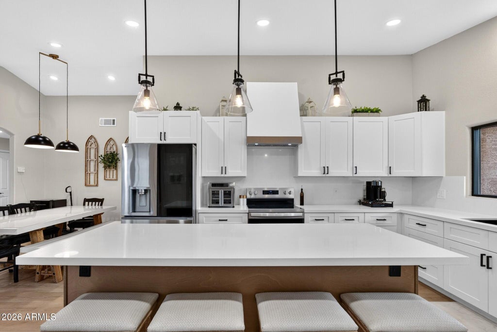 Photo of 533 N Joshua Tree Lane, Gilbert, AZ 85234 (MLS # 7086971)