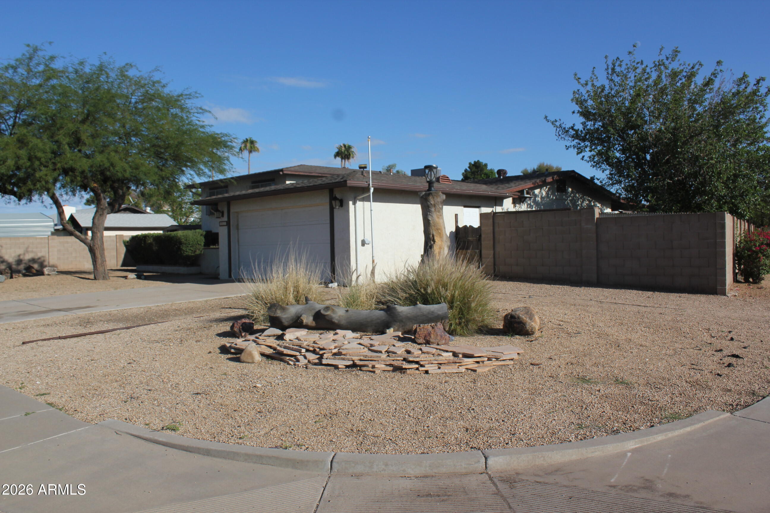4837 W Laurel Lane