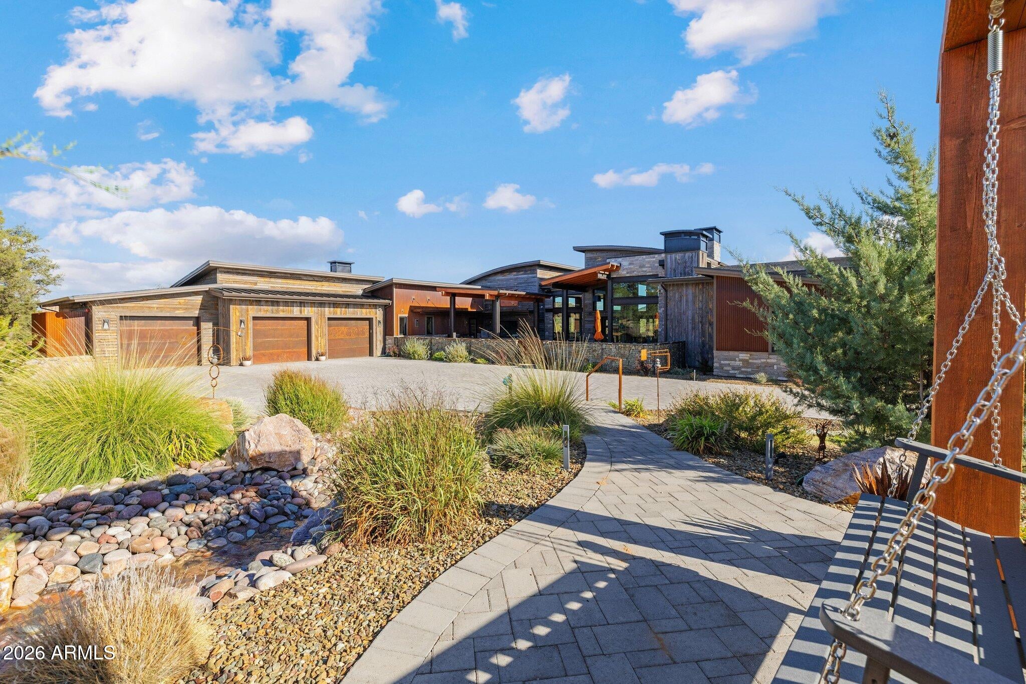15975 N Kenobi Trail