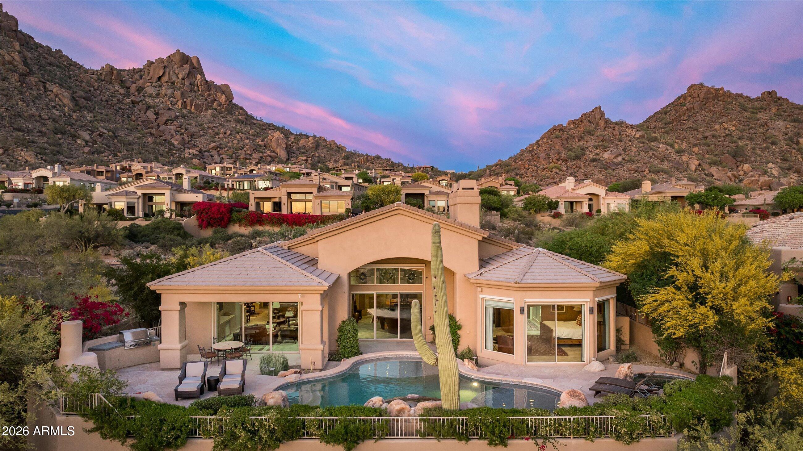 11011 E DE LA O Road