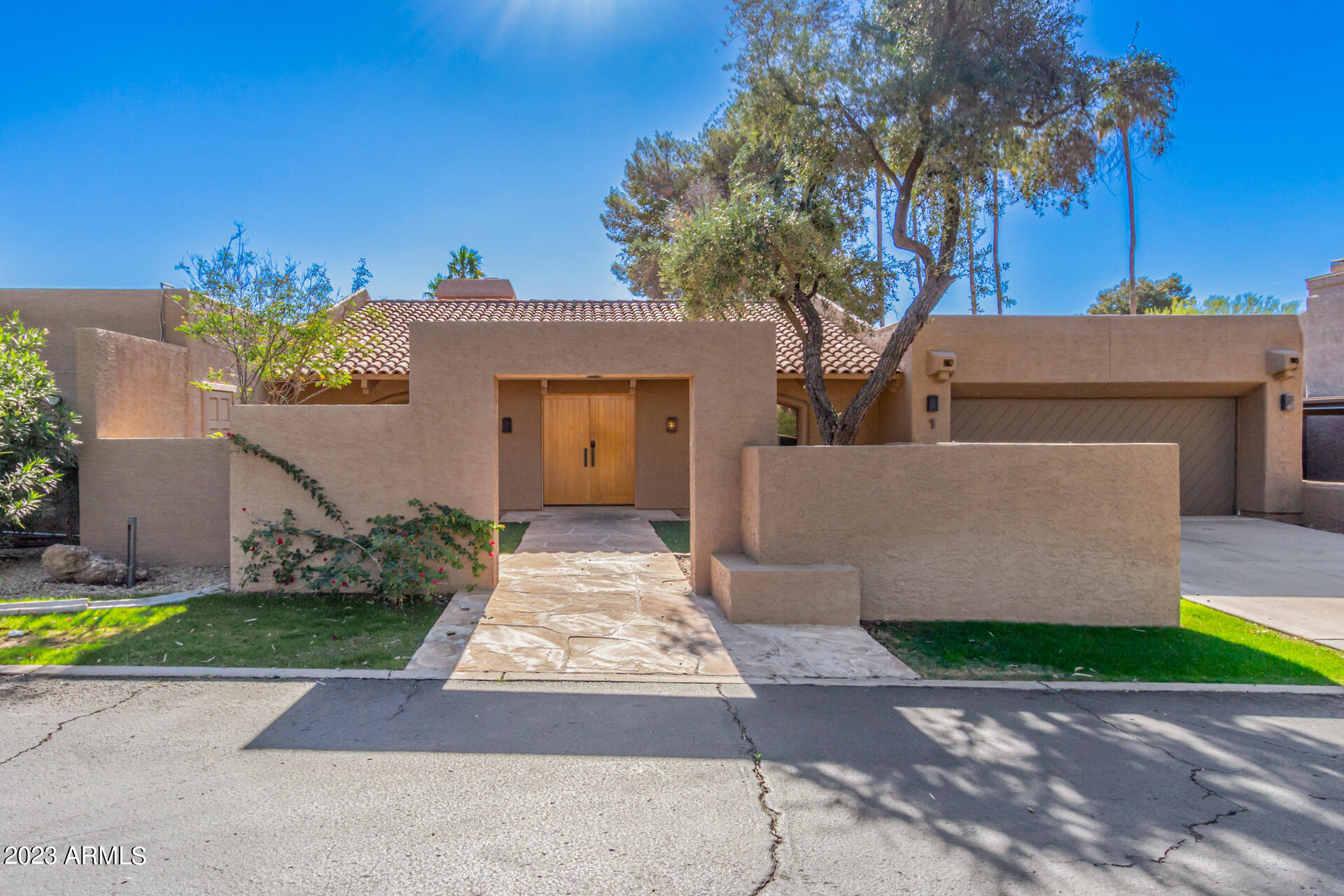 4450 E CAMELBACK Road 1