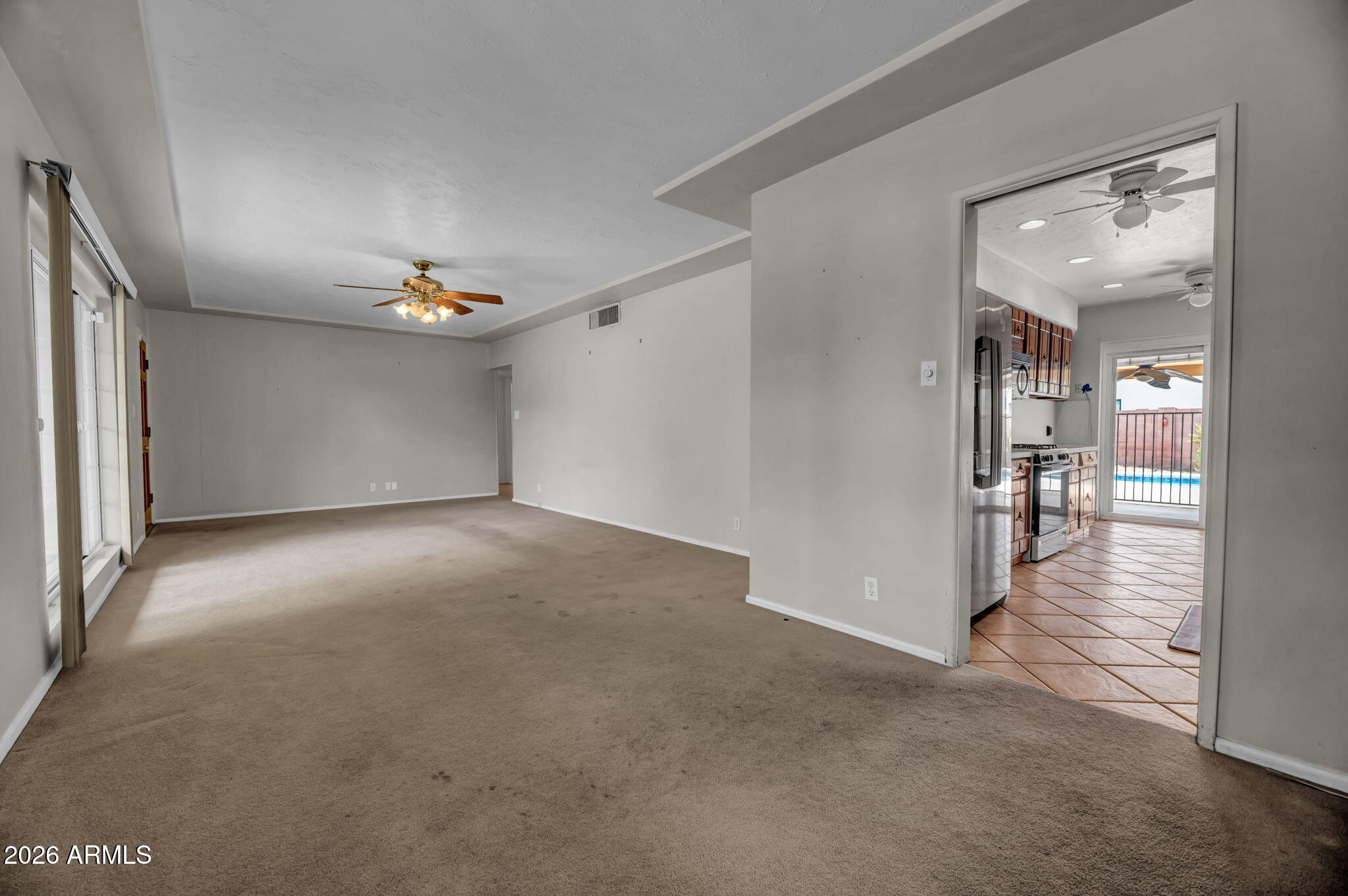 3101 E MARIPOSA Street