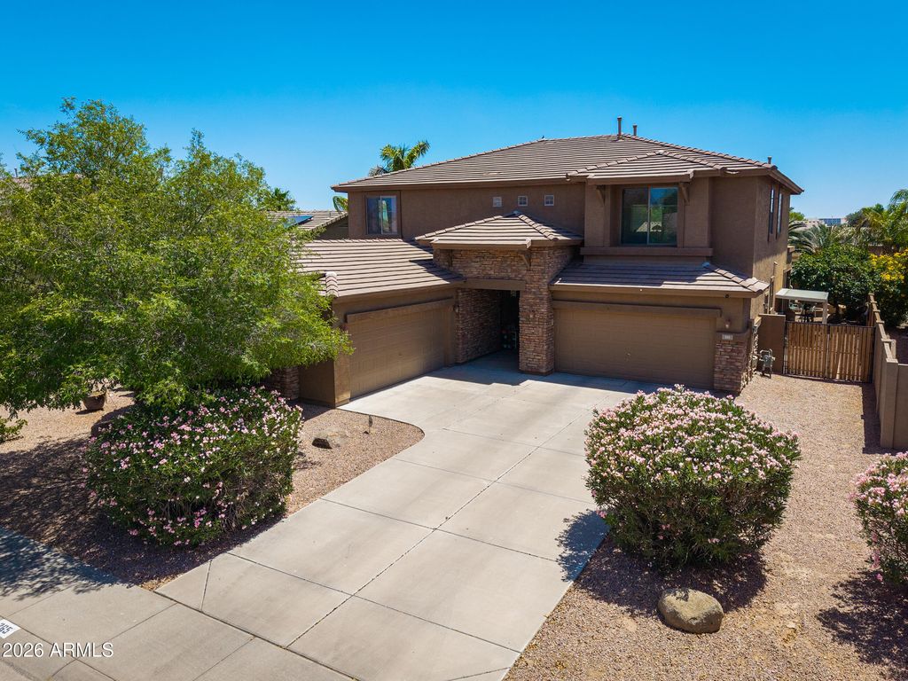 Photo of 265 W Blue Lagoon Drive, Casa Grande, AZ 85122 (MLS # 7030774)