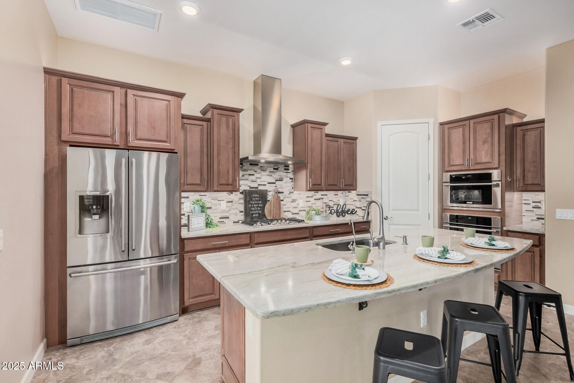 20584 W HILLCREST Boulevard