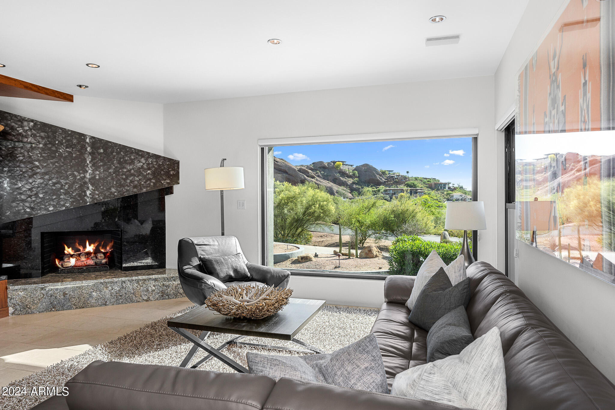 ECHO CANYON - Residential