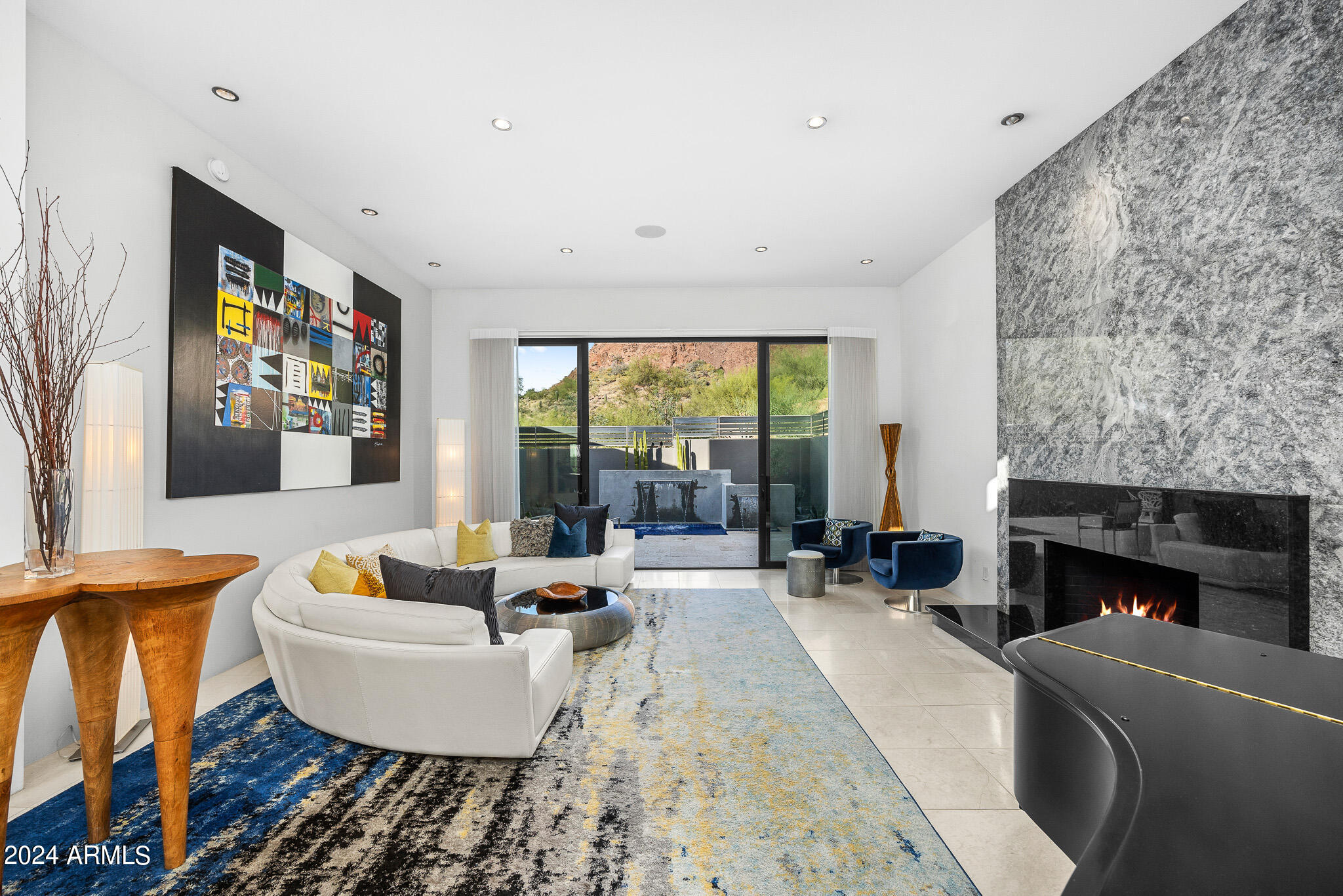 ECHO CANYON - Residential