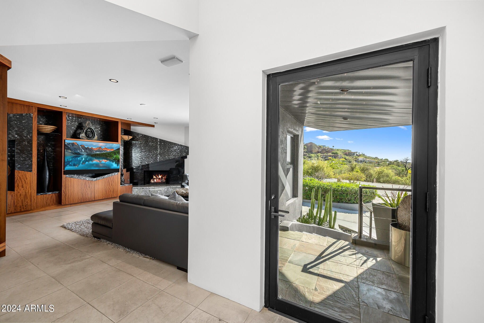 ECHO CANYON - Residential