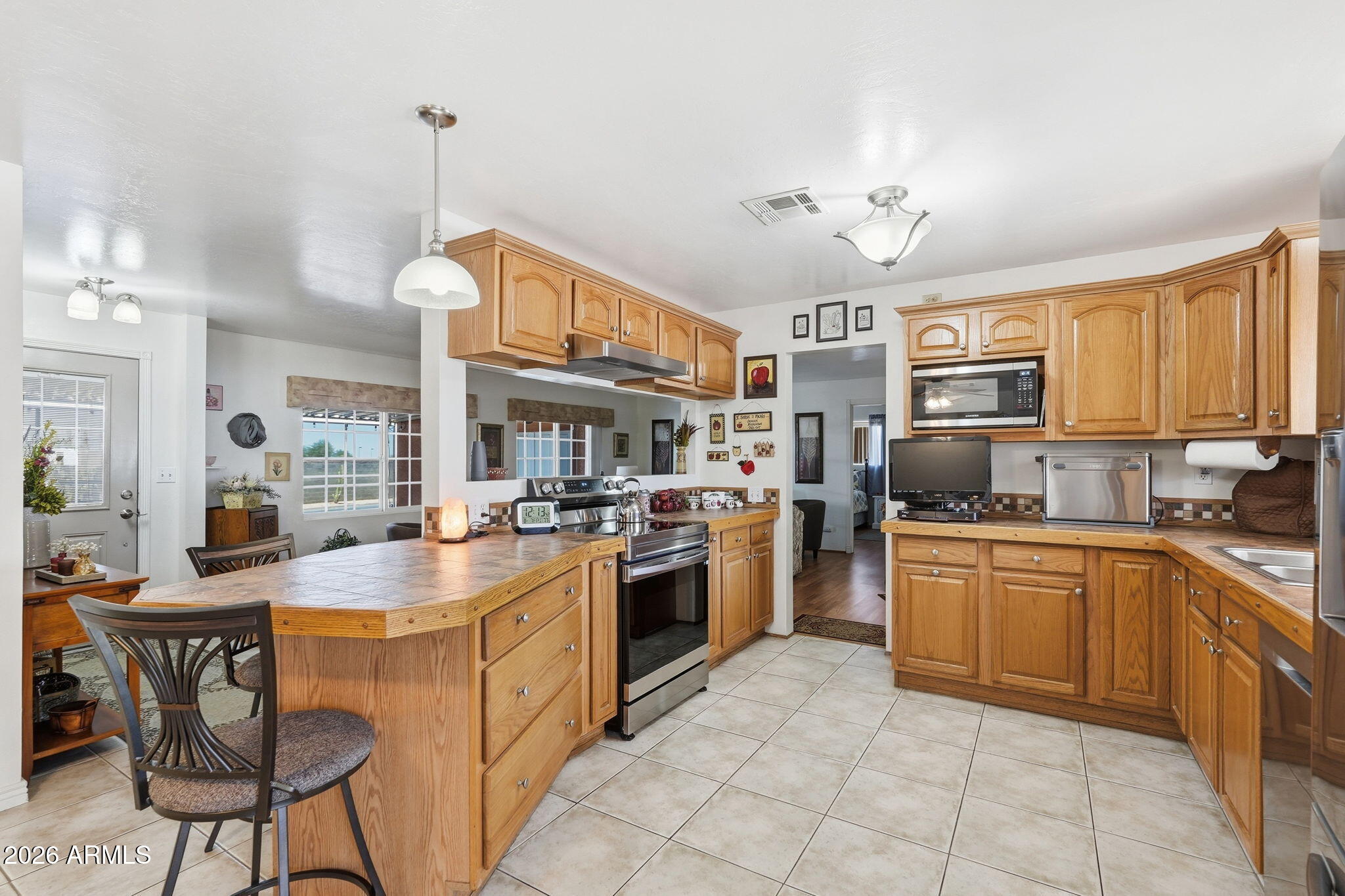 2205 N HIGLEY Road