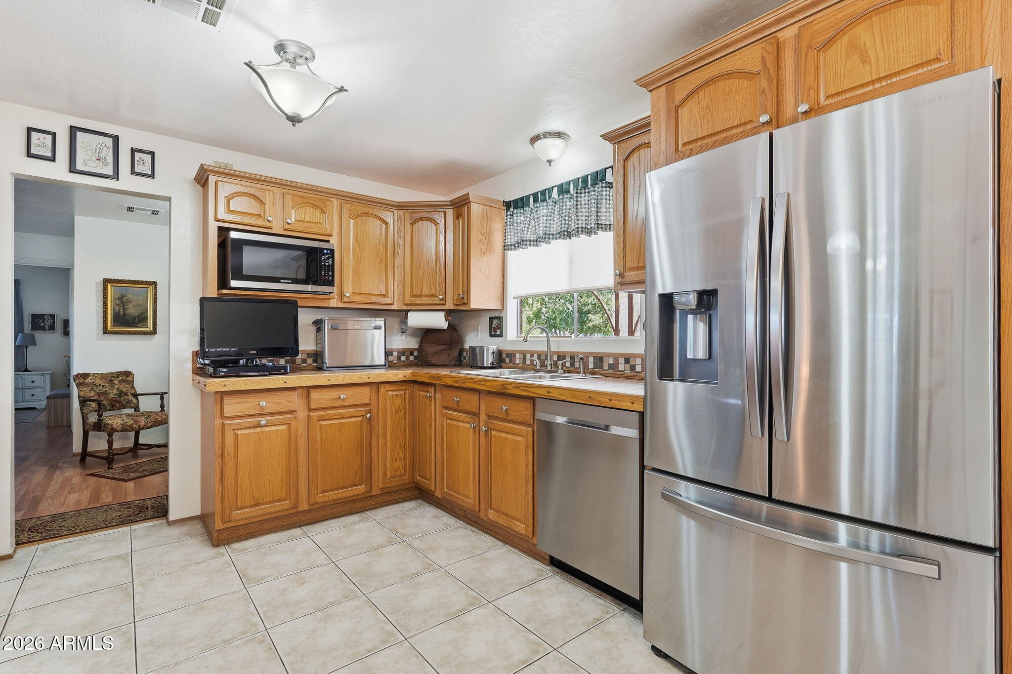 2205 N HIGLEY Road