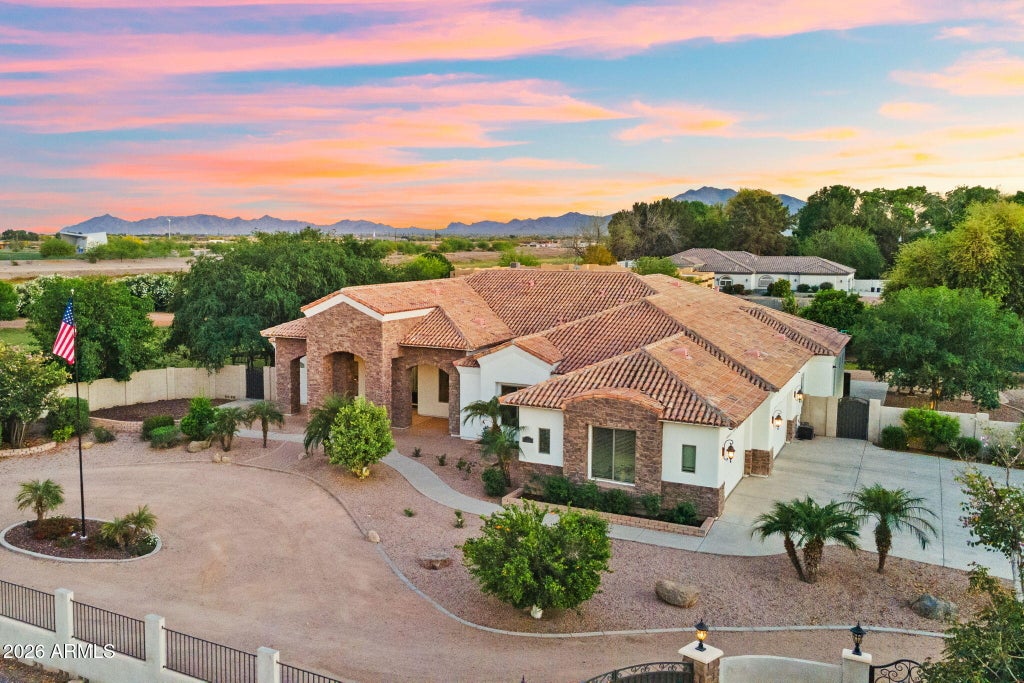 Photo of 16325 E Magnolia Drive, Gilbert, AZ 85298 (MLS # 7089121)
