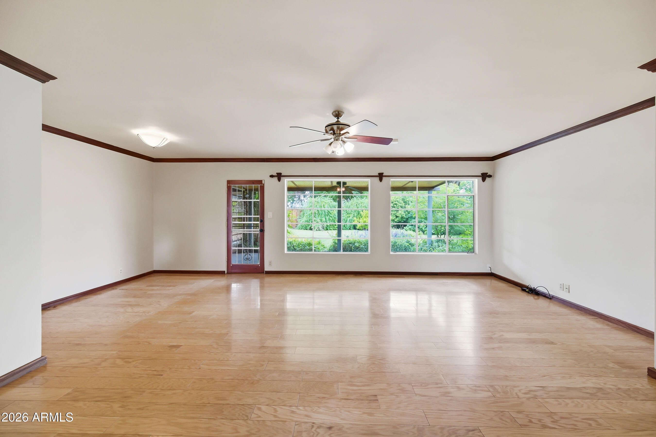 1808 W AVALON Drive