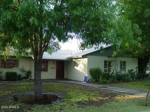 Property photo of 1808 W Avalon Drive, Phoenix, AZ 85015