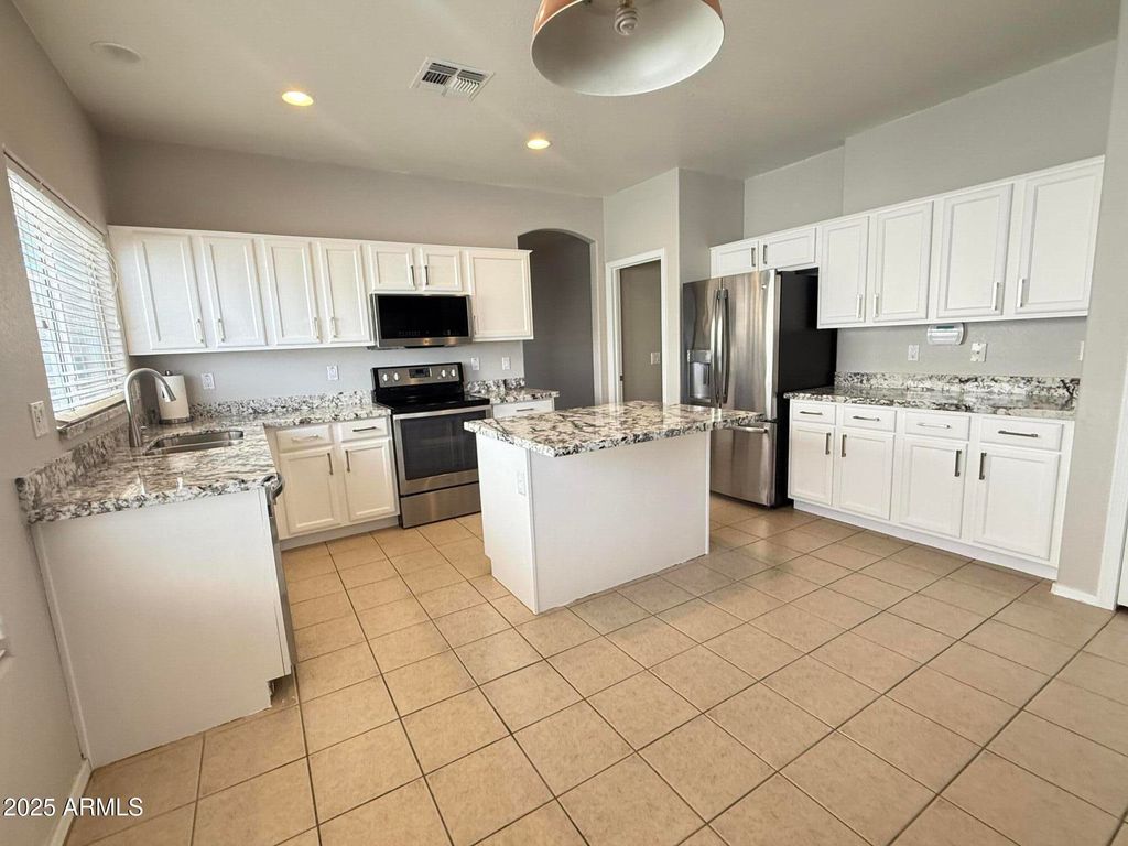 Photo of 12524 W Adams Street, Avondale, AZ 85323 (MLS # 6928527)