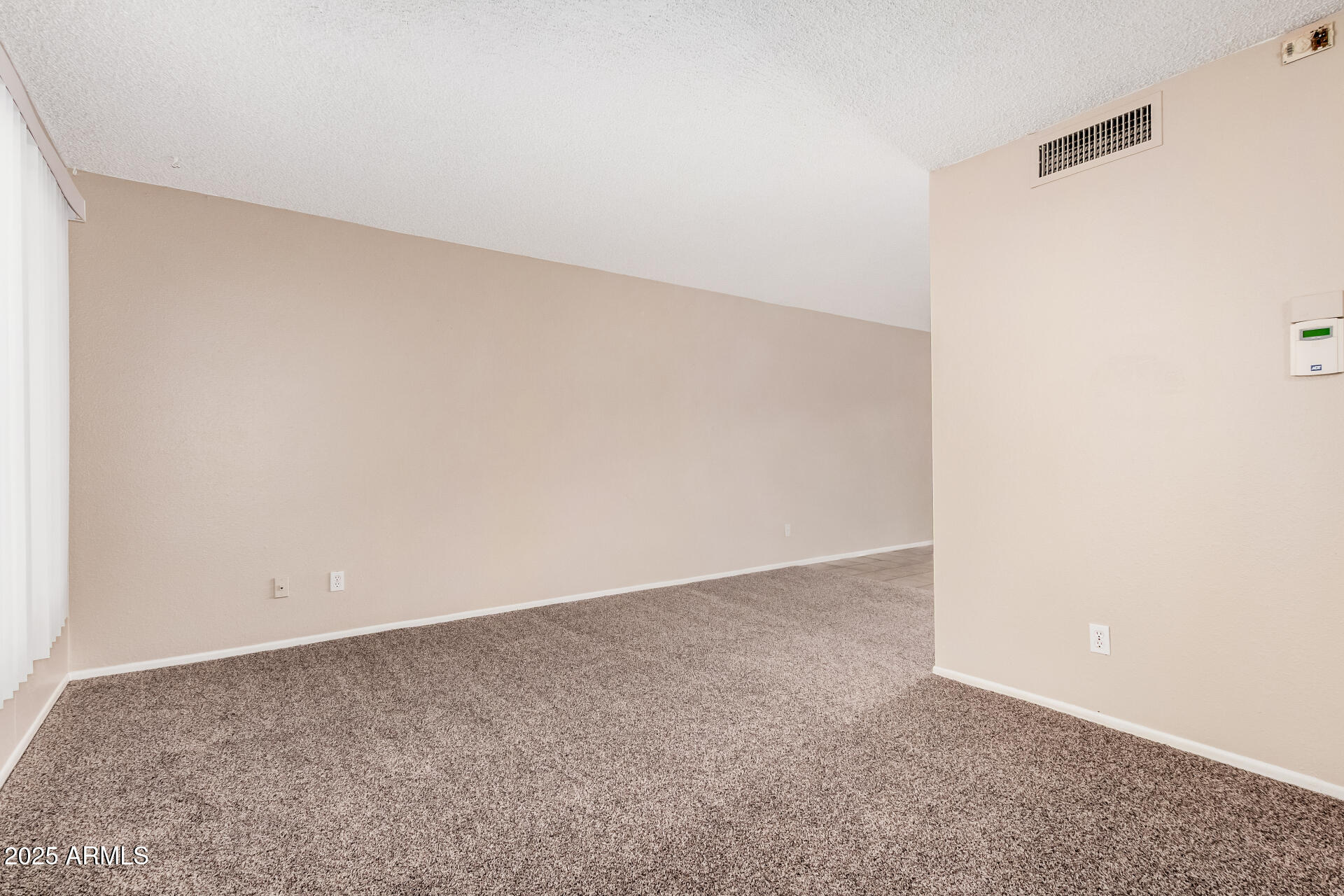 6556 S LA ROSA Drive