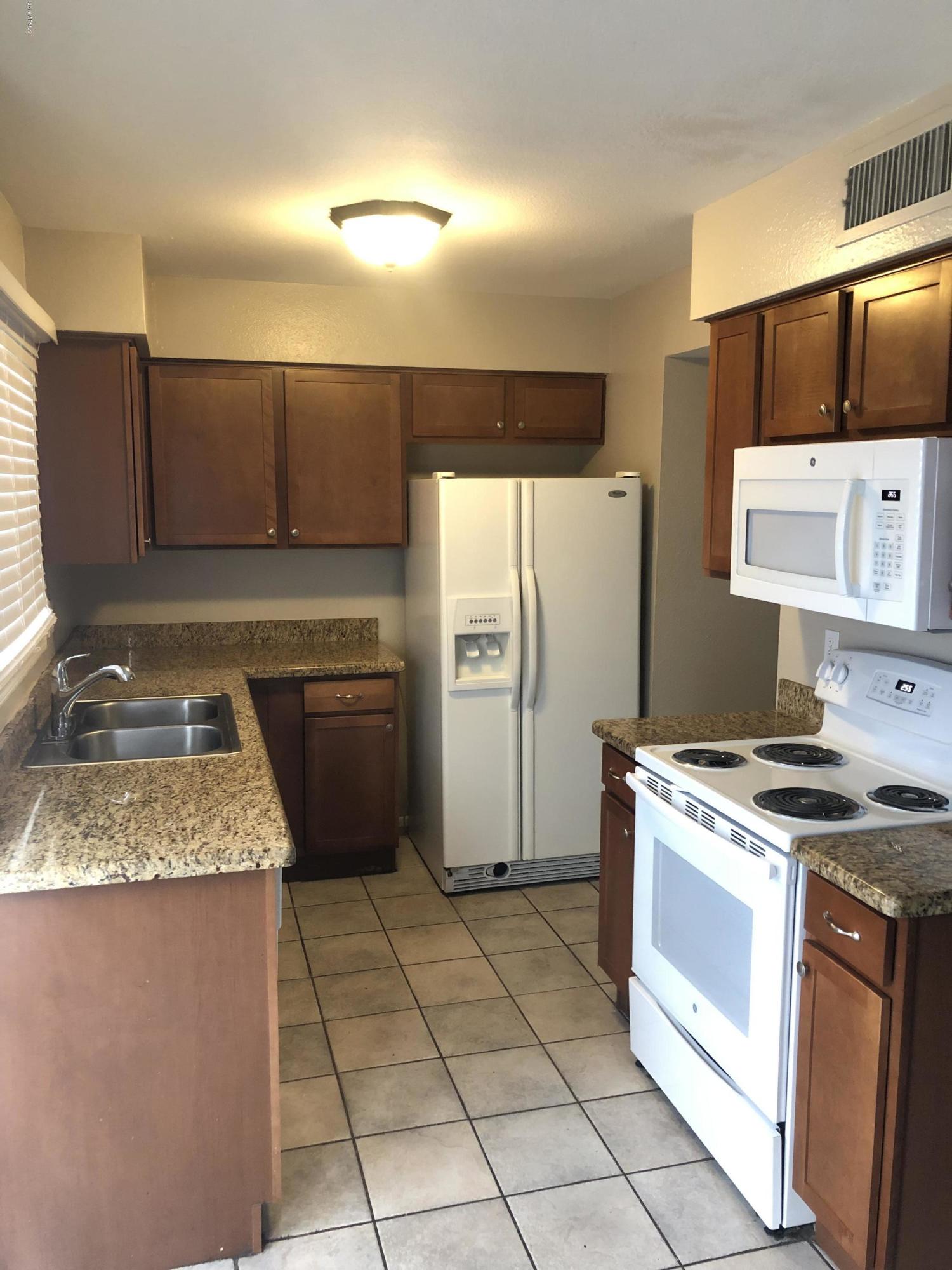 6556 S LA ROSA Drive