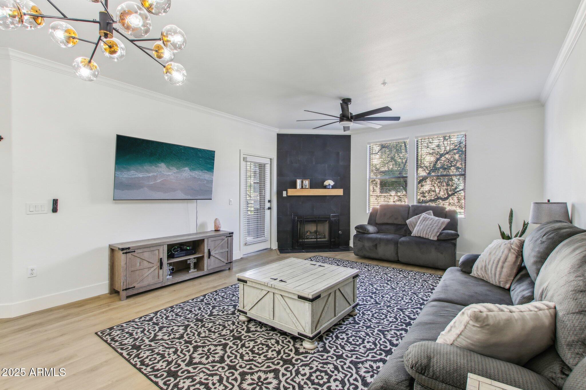 19777 N 76TH Street 2263