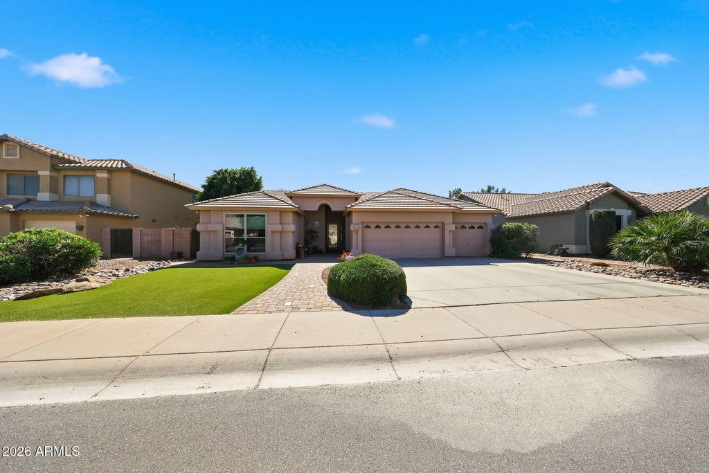 Photo of 3897 E Cullumber Street, Gilbert, AZ 85234 (MLS # 6992227)