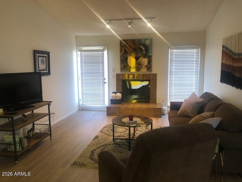 17657 N LINDNER Drive