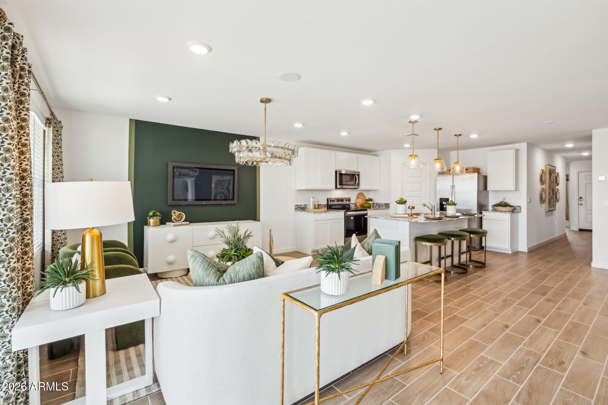 12592 W LOCUST Lane