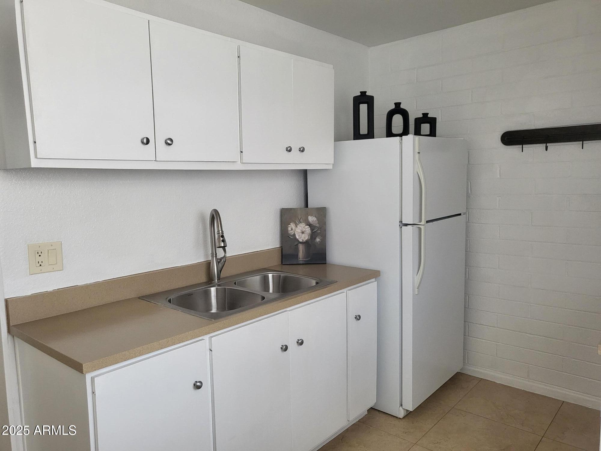 CONSOLIDATED COOPERATIVES OF SCOTTSDALE EAST - Residential