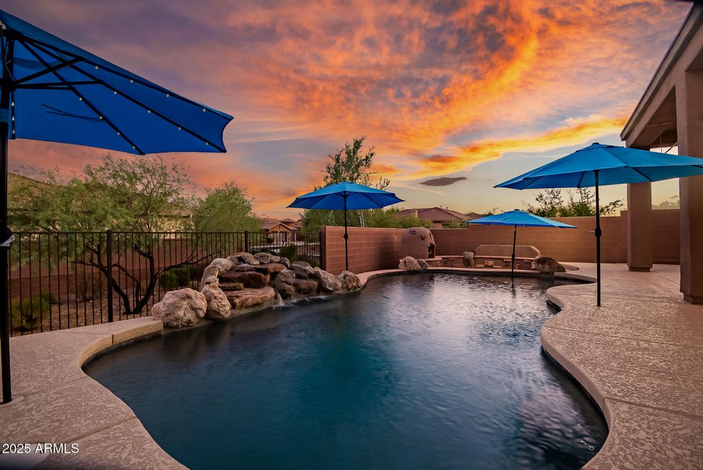 Photo of 42032 N Club Pointe Drive, Anthem, AZ 85086 (MLS # 6902302)