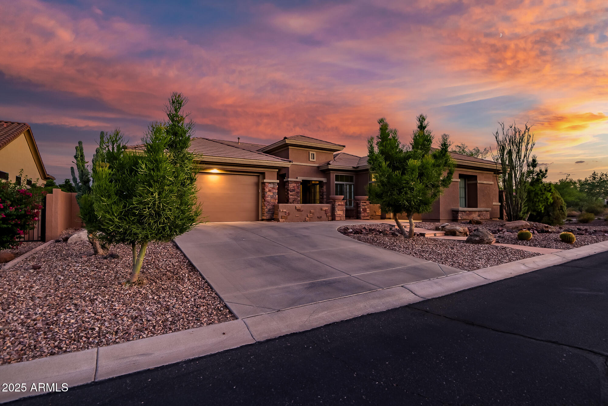 42032 N CLUB POINTE Drive
