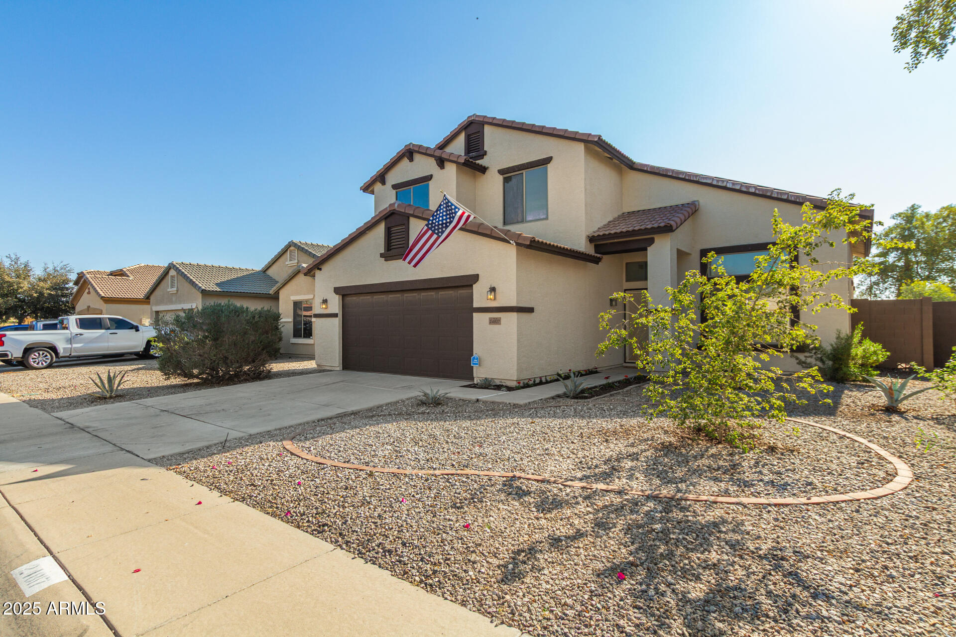 24817 W HACIENDA Avenue