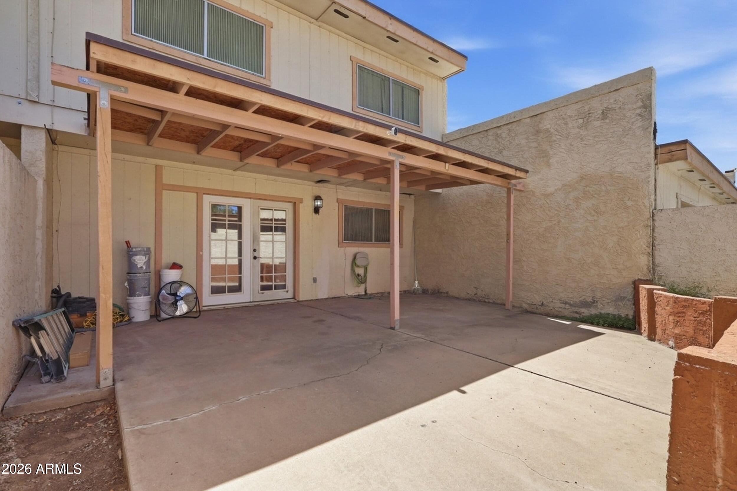 3131 W LOMA Lane